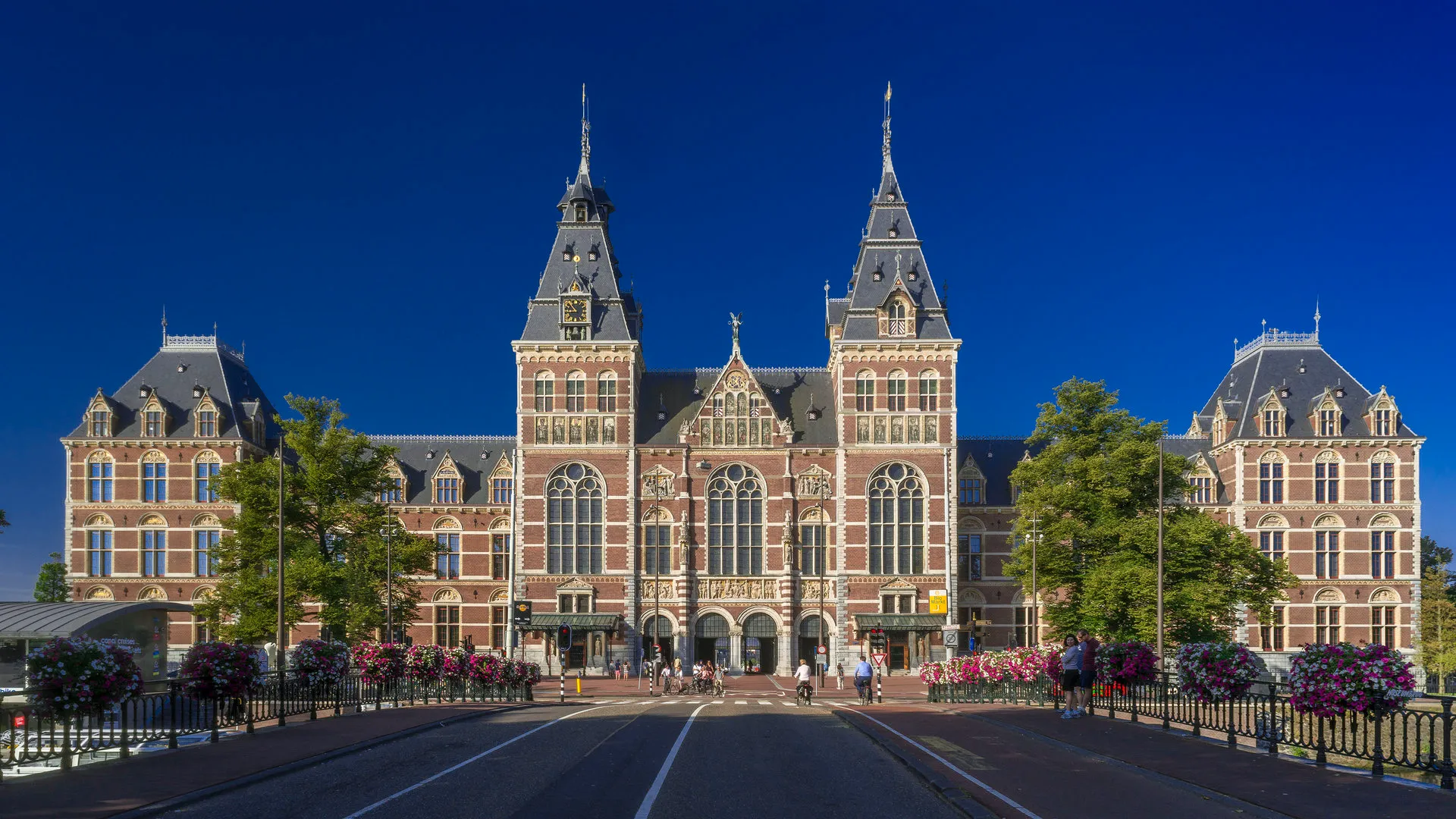 Rijksmuseum exterior in Amsterdam