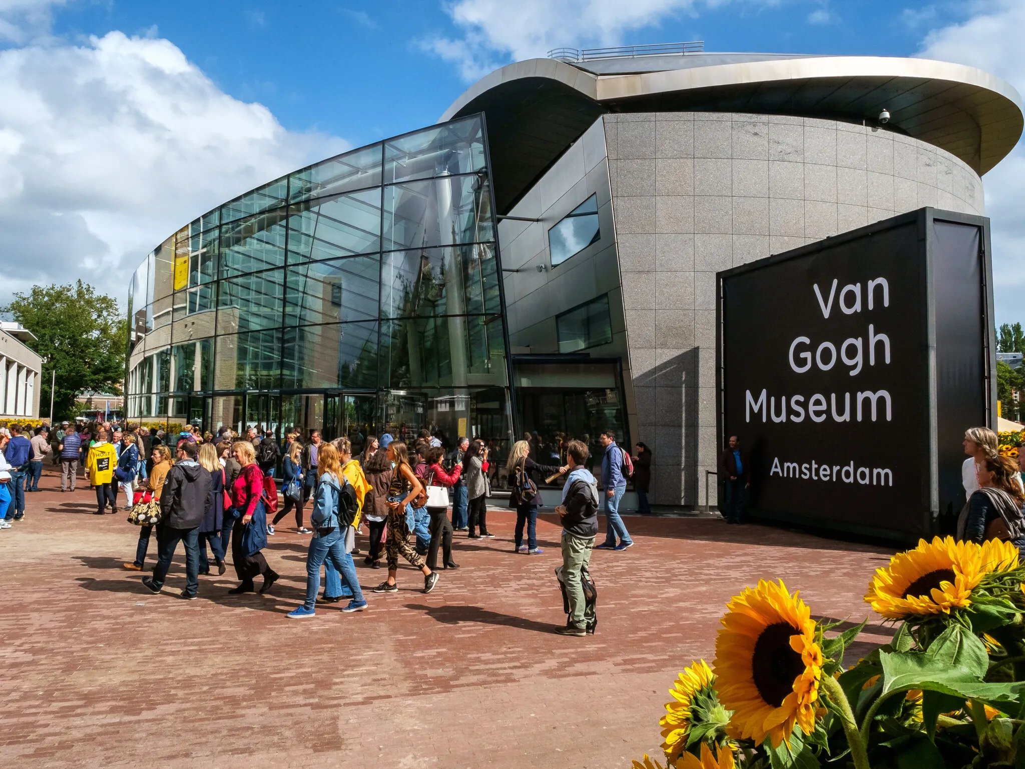 Van Gogh Museum: Small Group Tour
