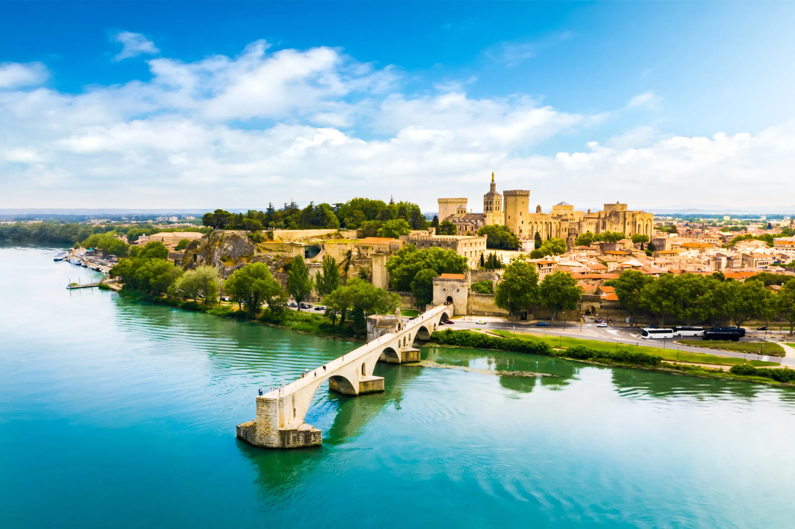 Pont d'Avignon near the Papal Palace