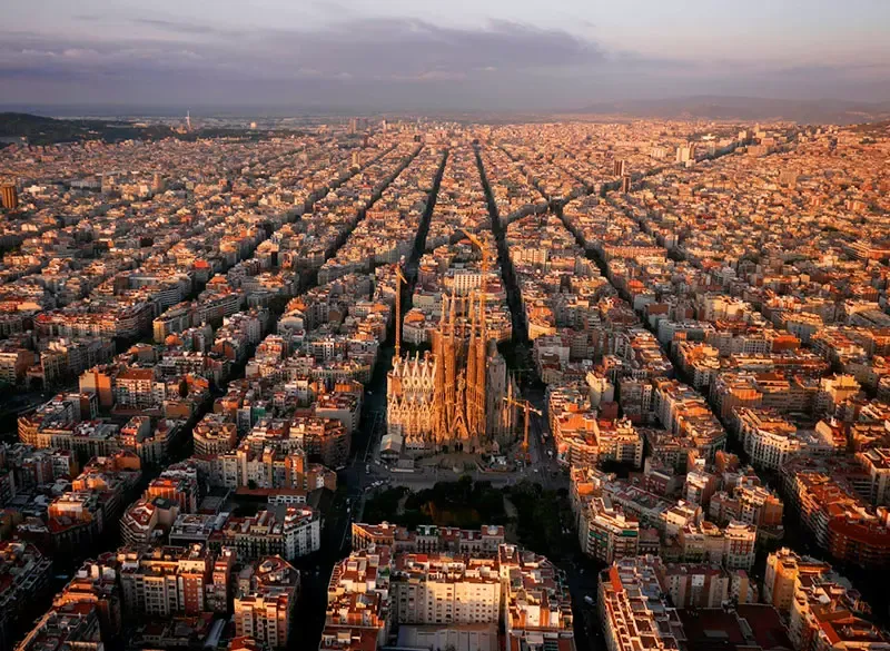 Sagrada Familia & Park Güell: Guided Tour