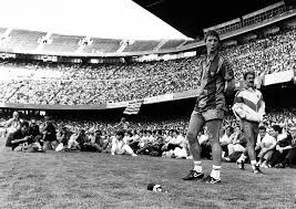 Cruyff on field