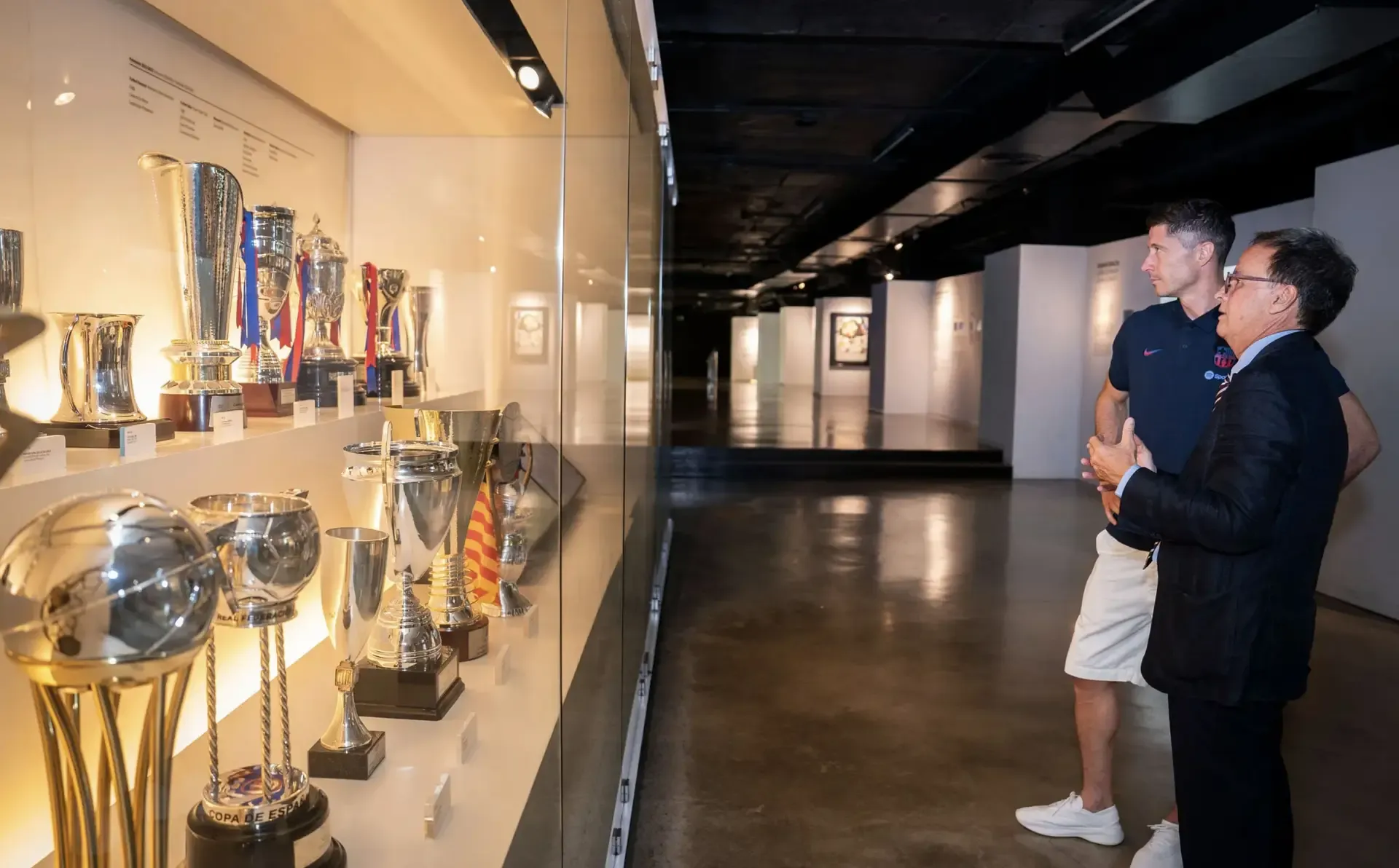 Fans looking at Ballon d'Ors