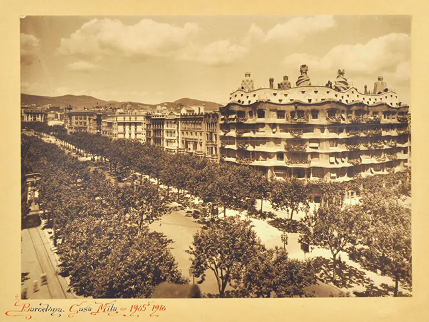 Casa Milà (1910) Historic Photograph