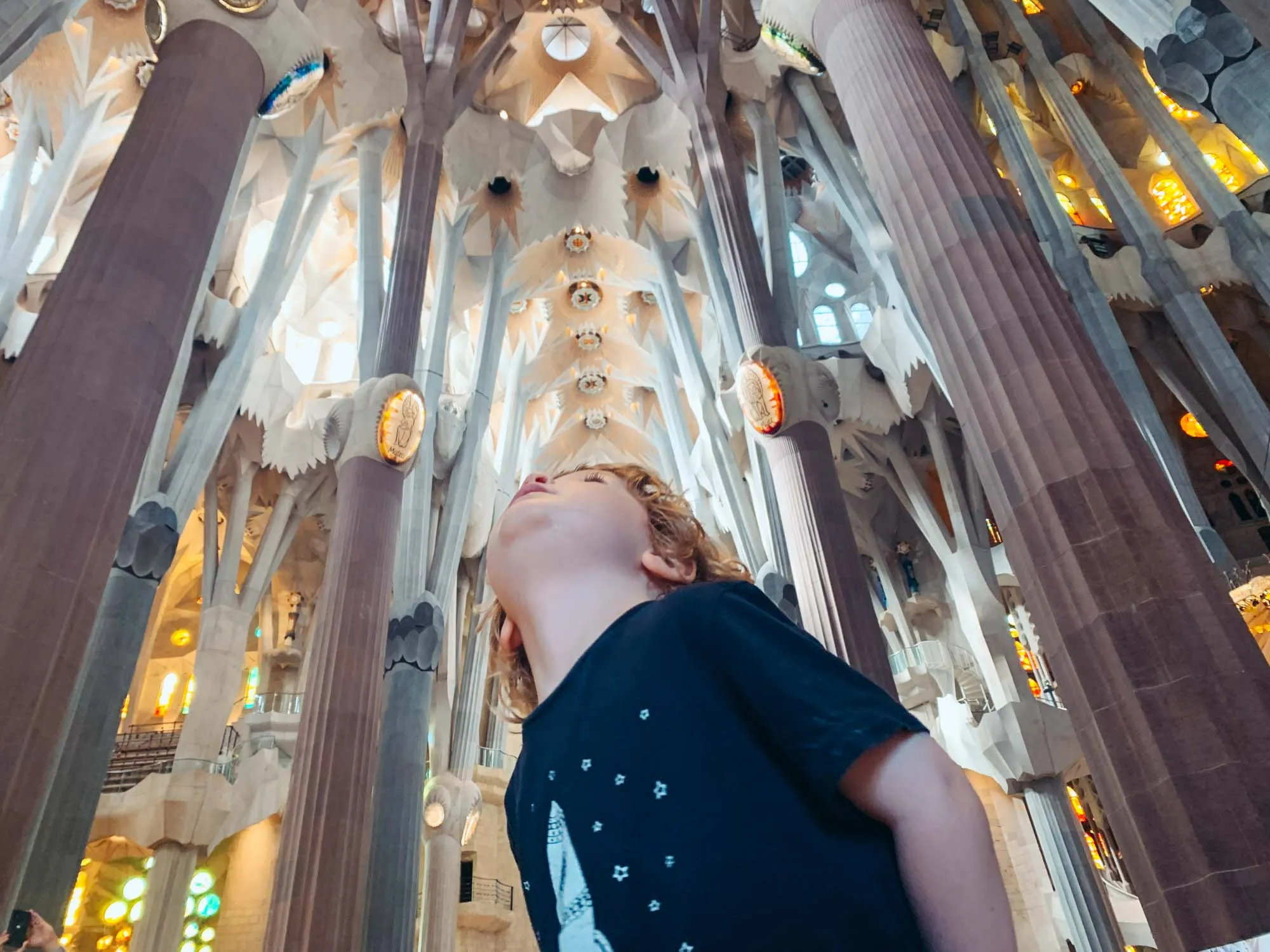 Sagrada Família with Kids: Short Routes, Wow Moments, and Etiquette