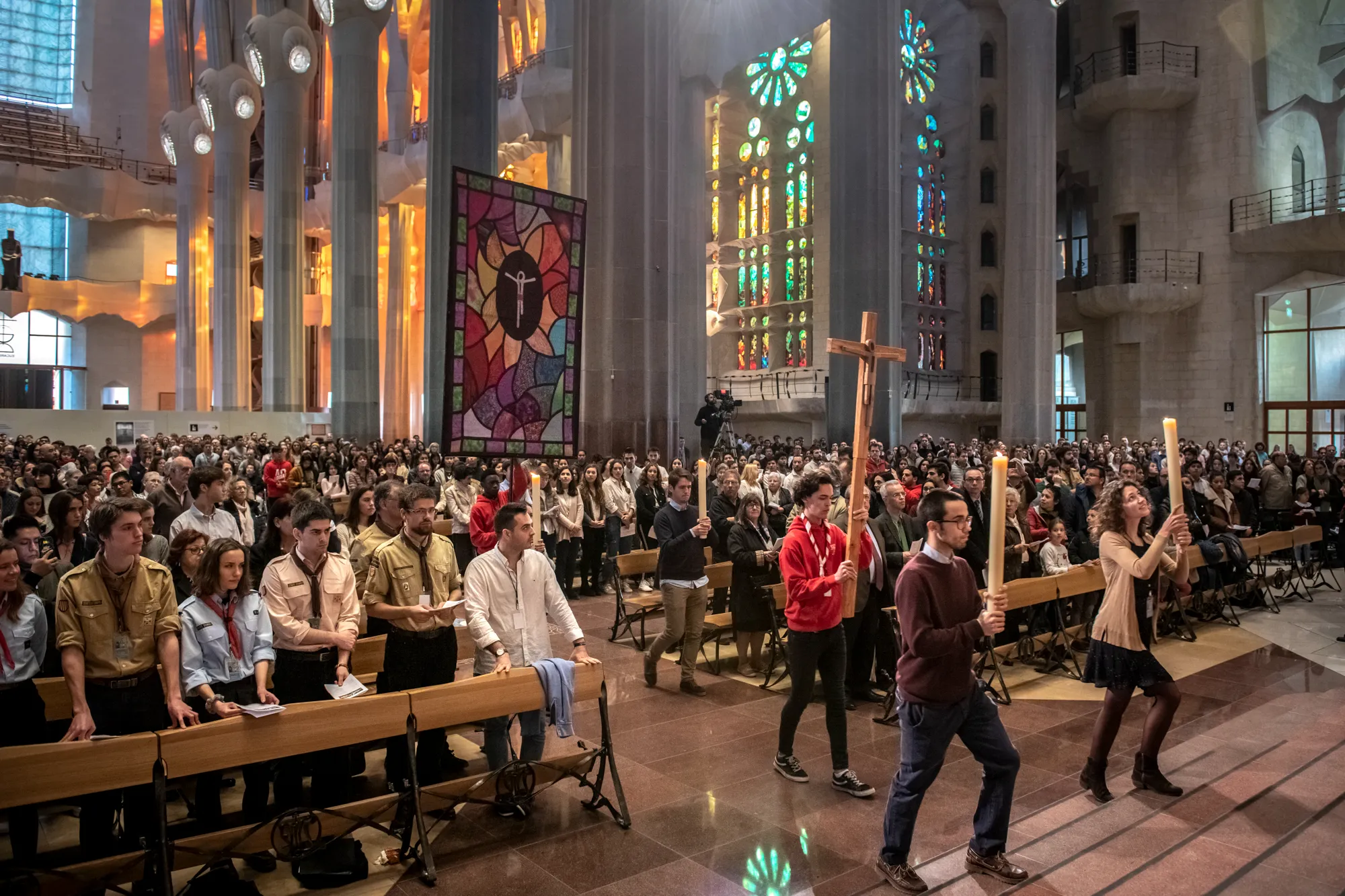 Stories of the Sagrada Família’s Interior Works: Altar, Canopy, Ambo, Organ, and Glass
