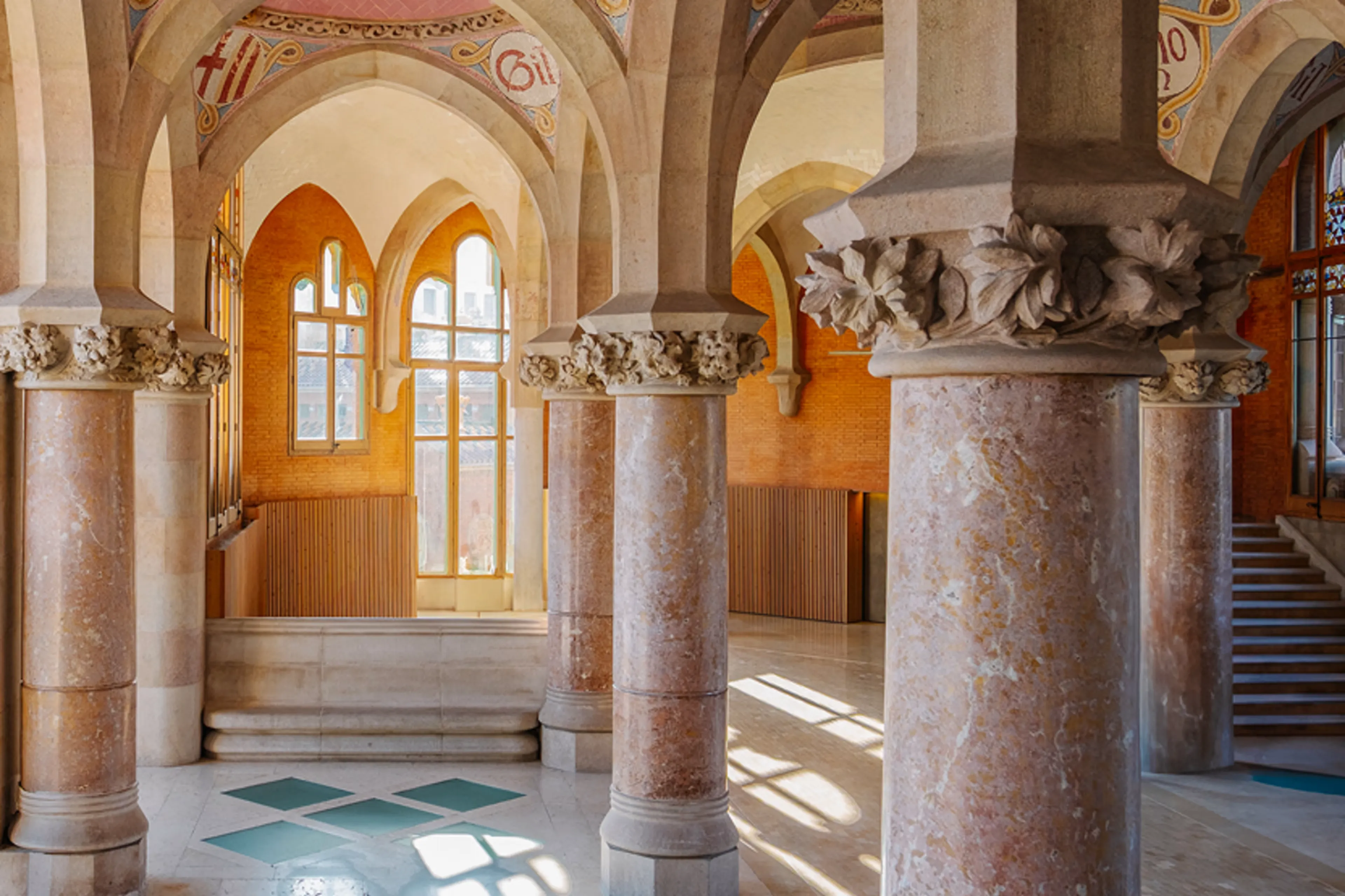 Decorative columns and stairs in Sant Pau pavilion
