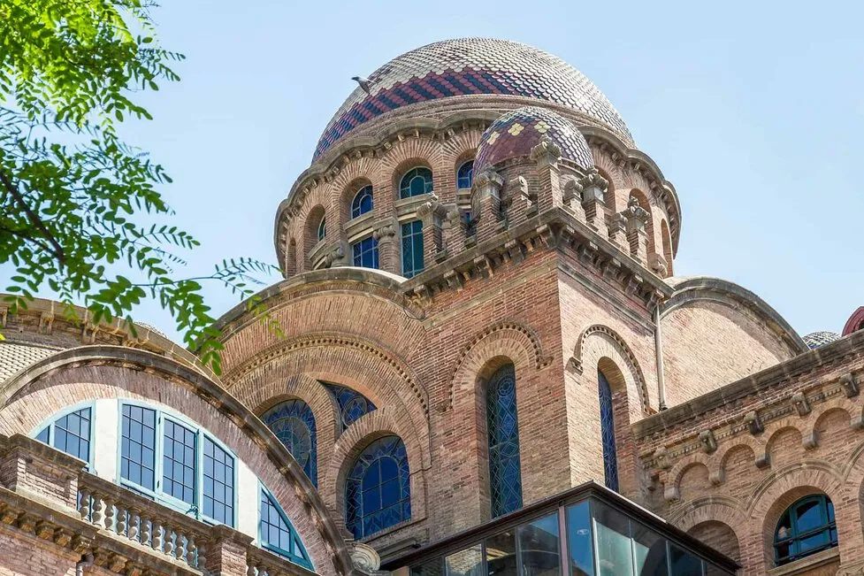 Colorful tiled dome roof at Sant Pau