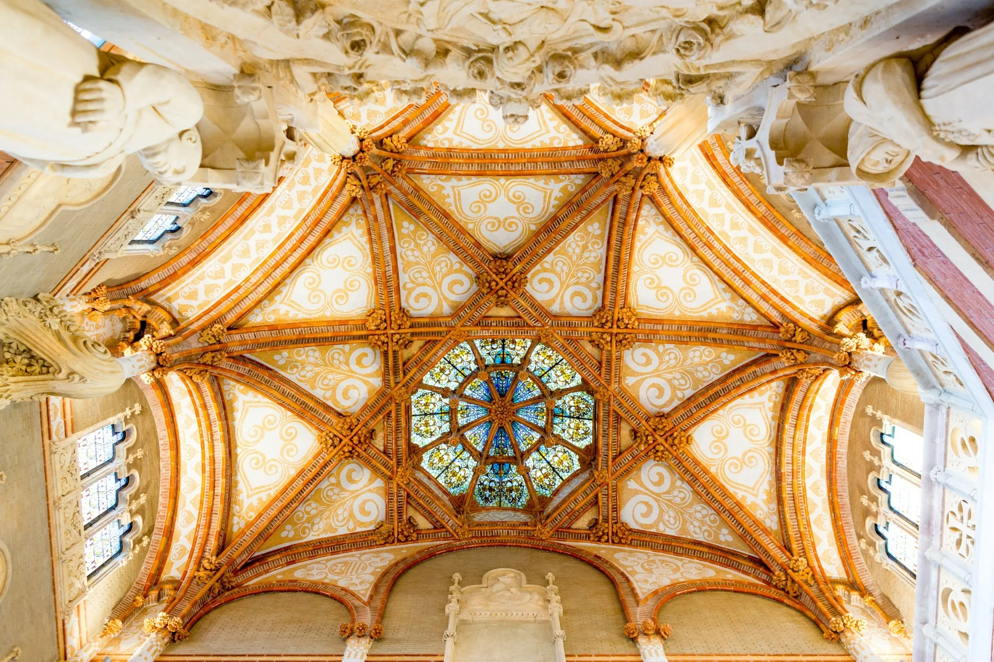Sunset Photography at Sant Pau: Color, Contrast, and Calm