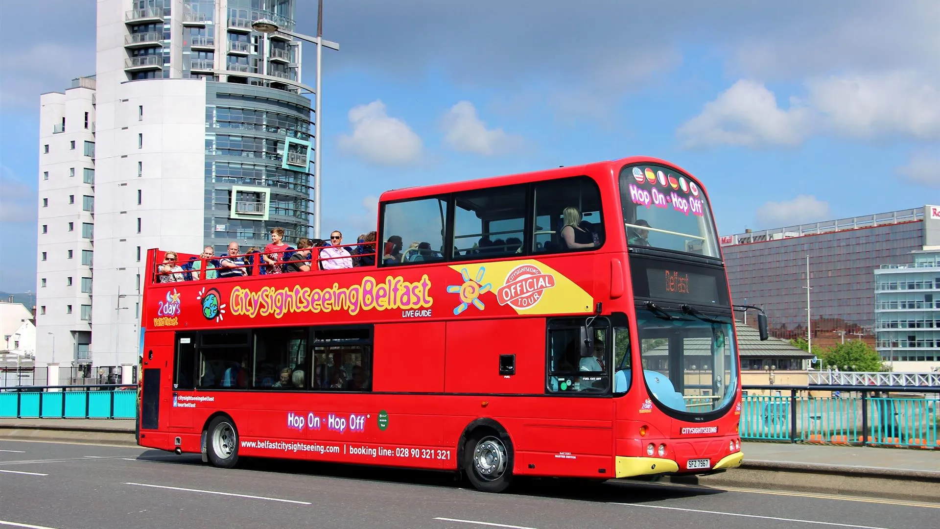 Sightseeing Bus in Belfast
