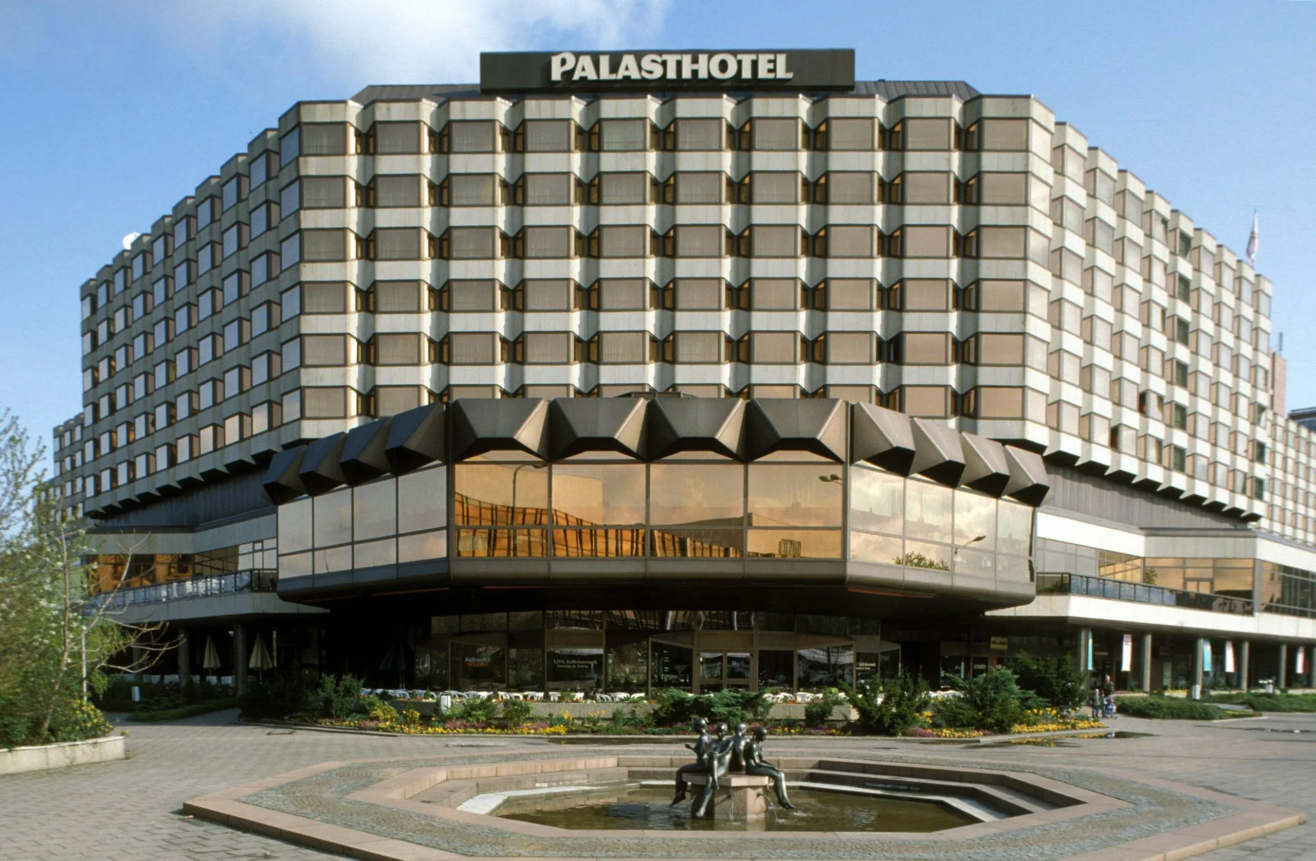 Berlin TV Tower and Palasthotel in 1991