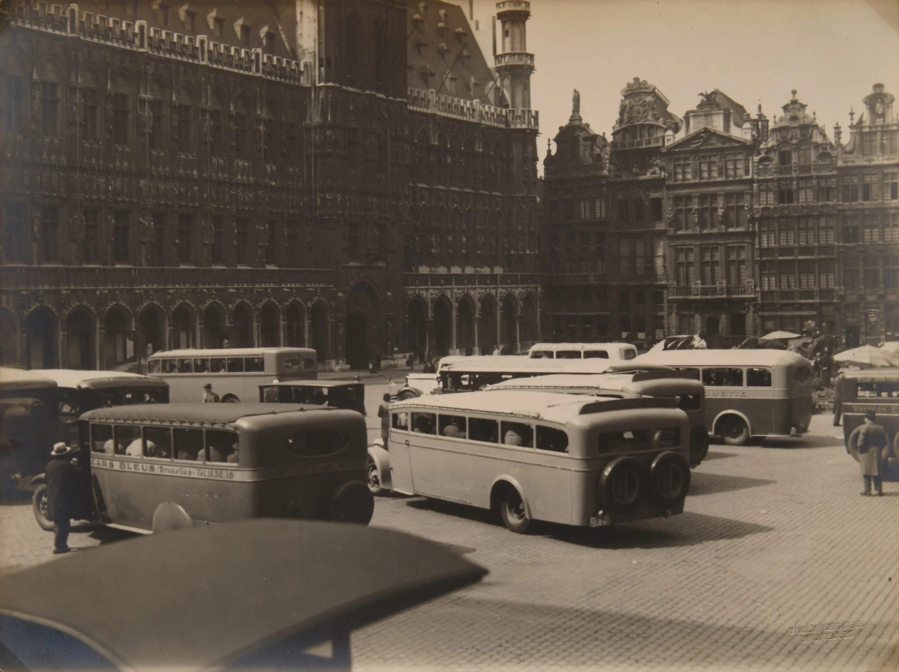 Brussels bus traffic 1960