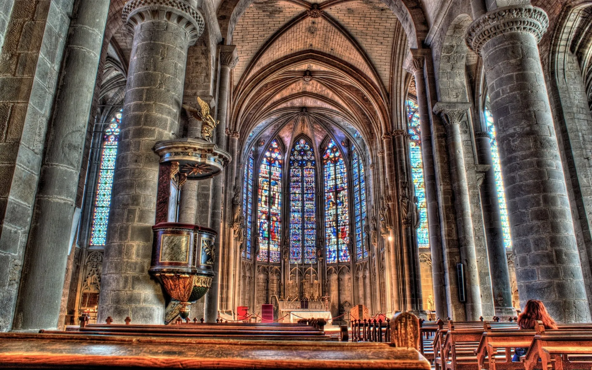 Nave and choir of the Basilica of Saints Nazaire and Celse