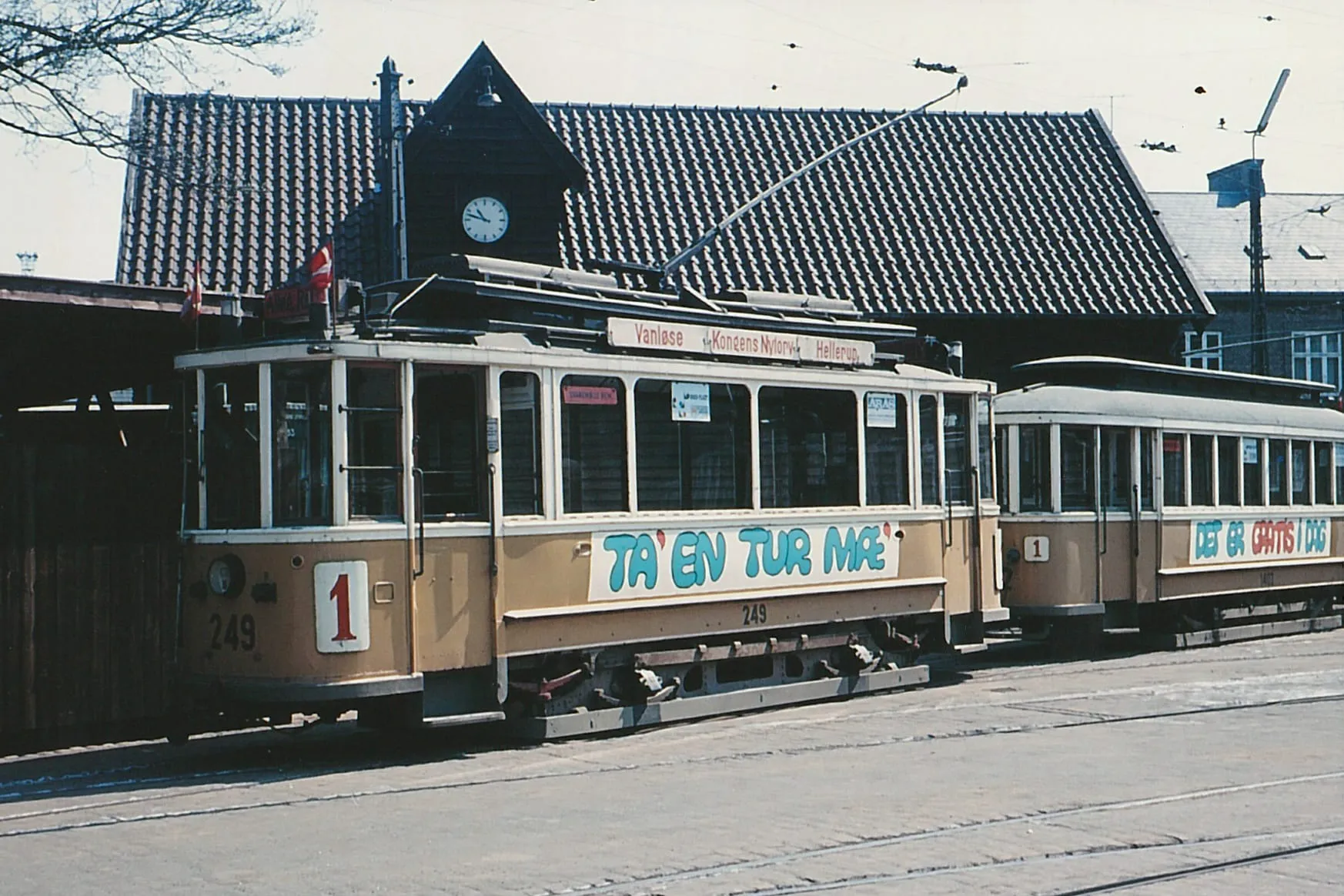 Copenhagen yellow tram, 1970