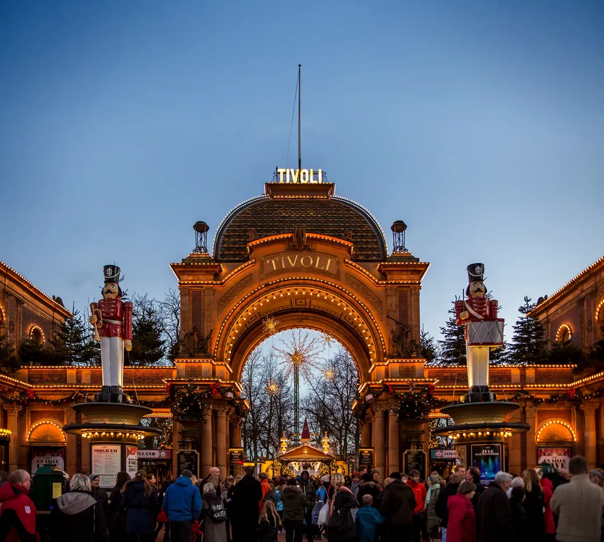 Crowd at Tivoli Gardens