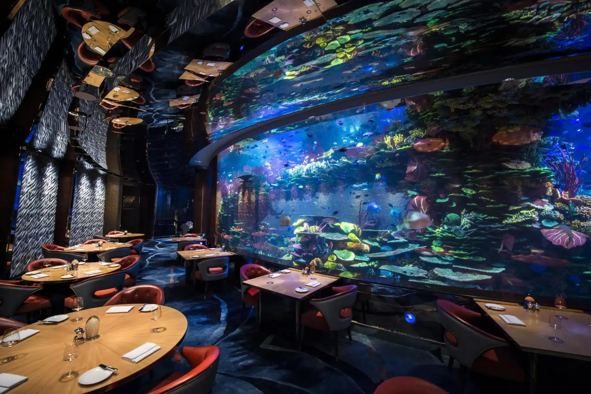 Aquarium restaurant