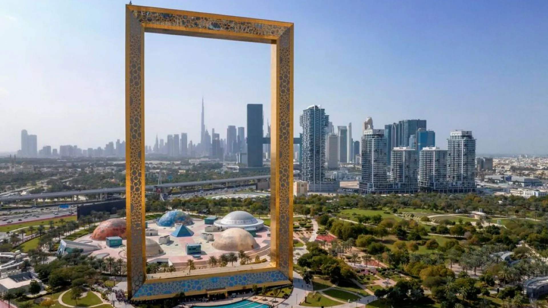 Dubai Frame by day