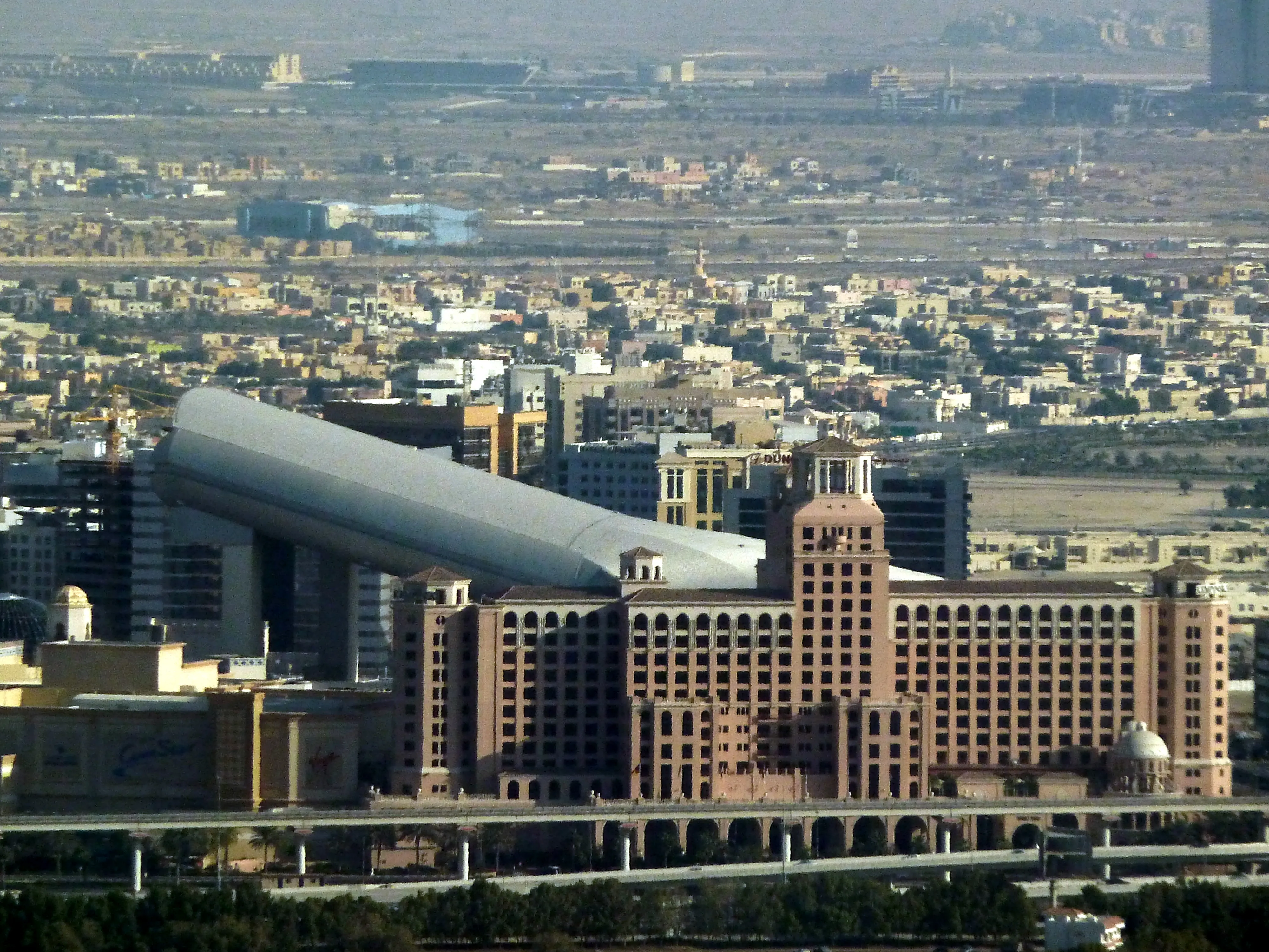 Mall of the Emirates exterior