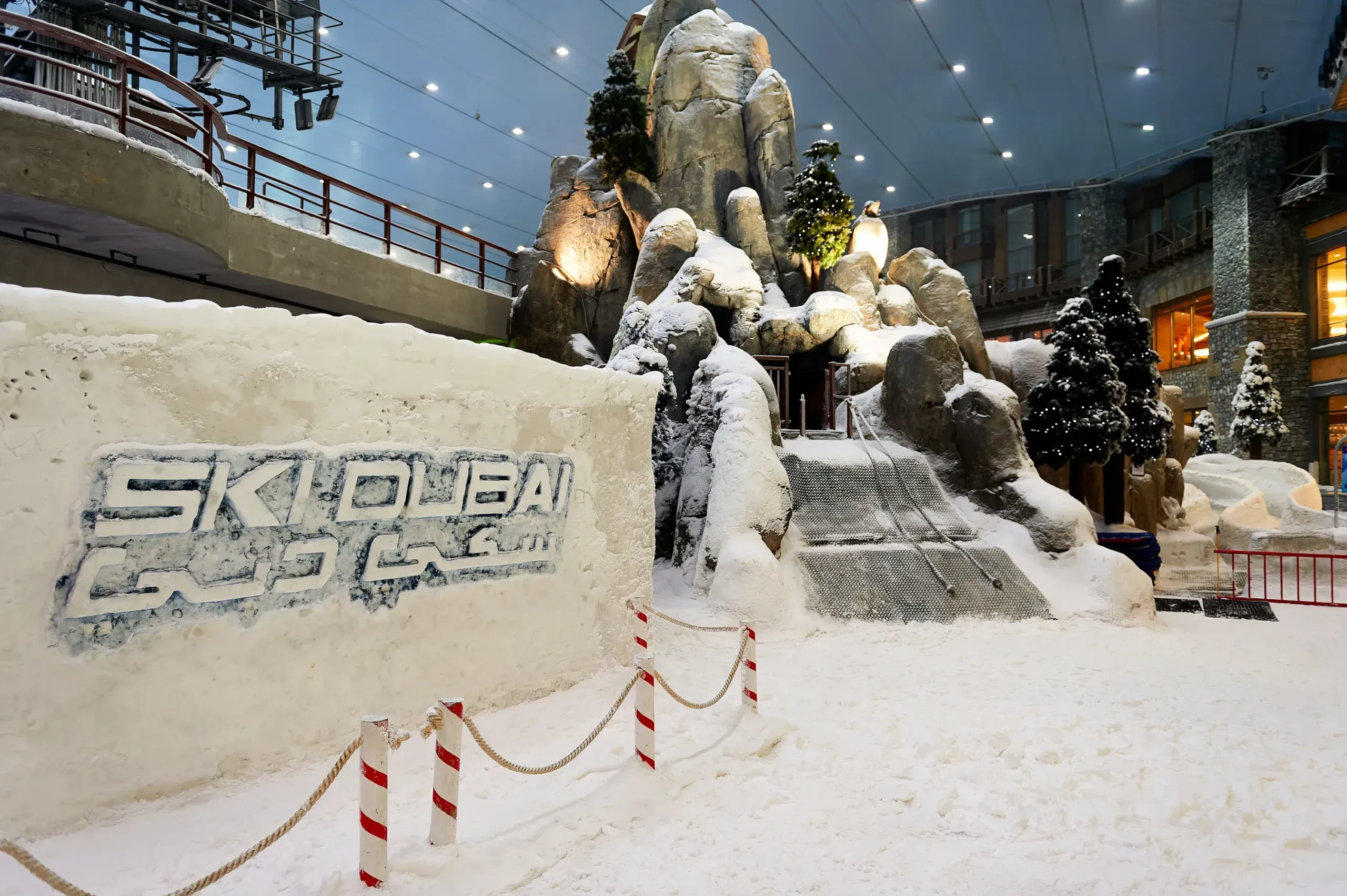 Ski Dubai entrance logo signage