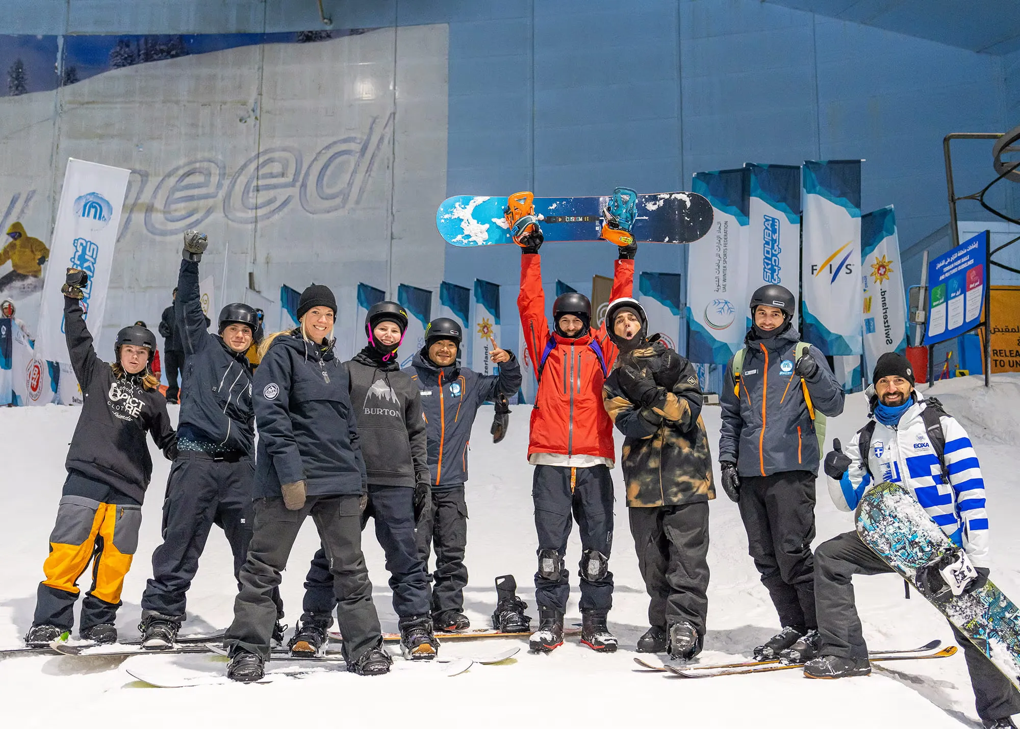 Skiers group photo at Ski Dubai