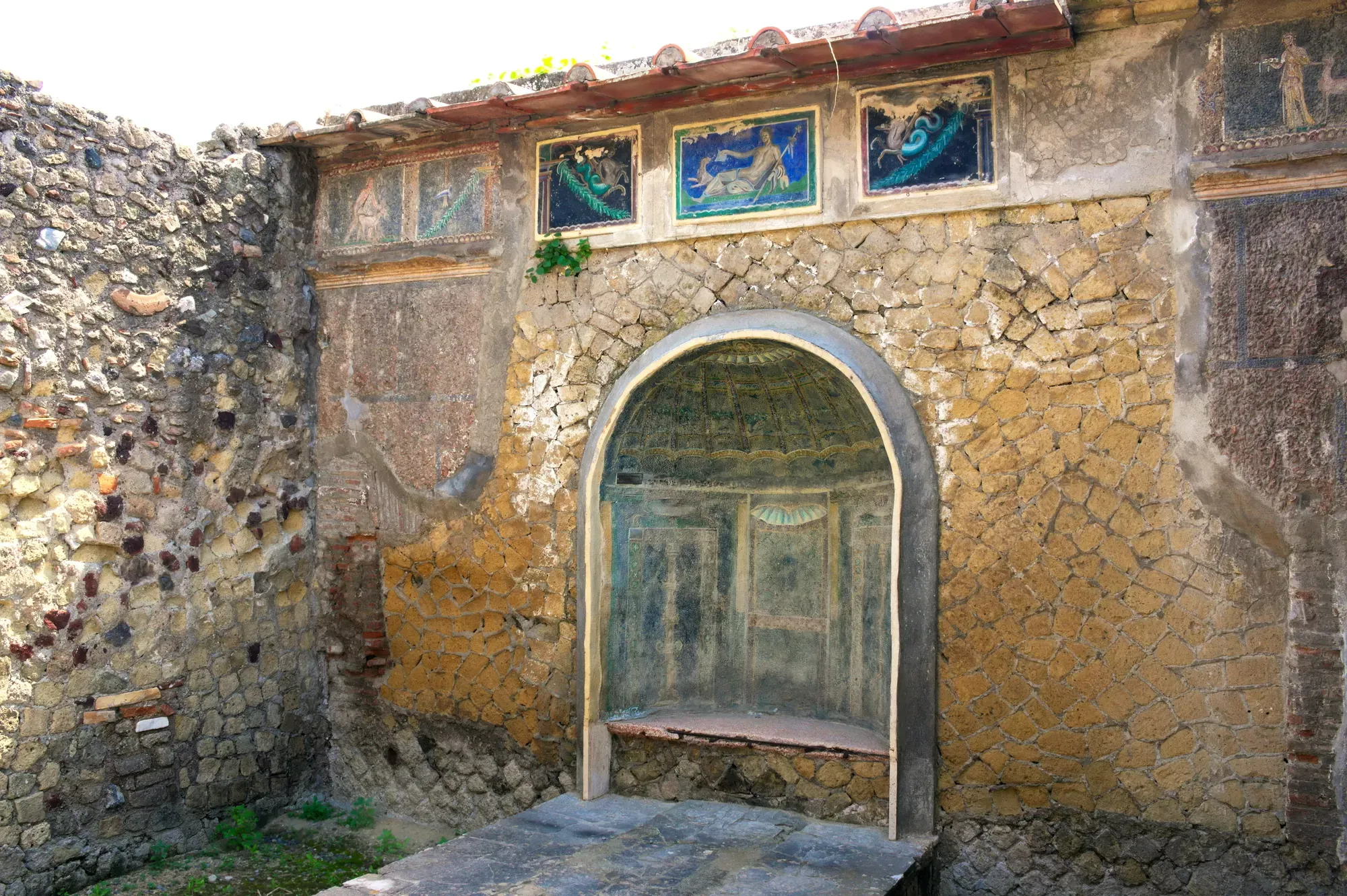 House ruins with preserved archaeological remains