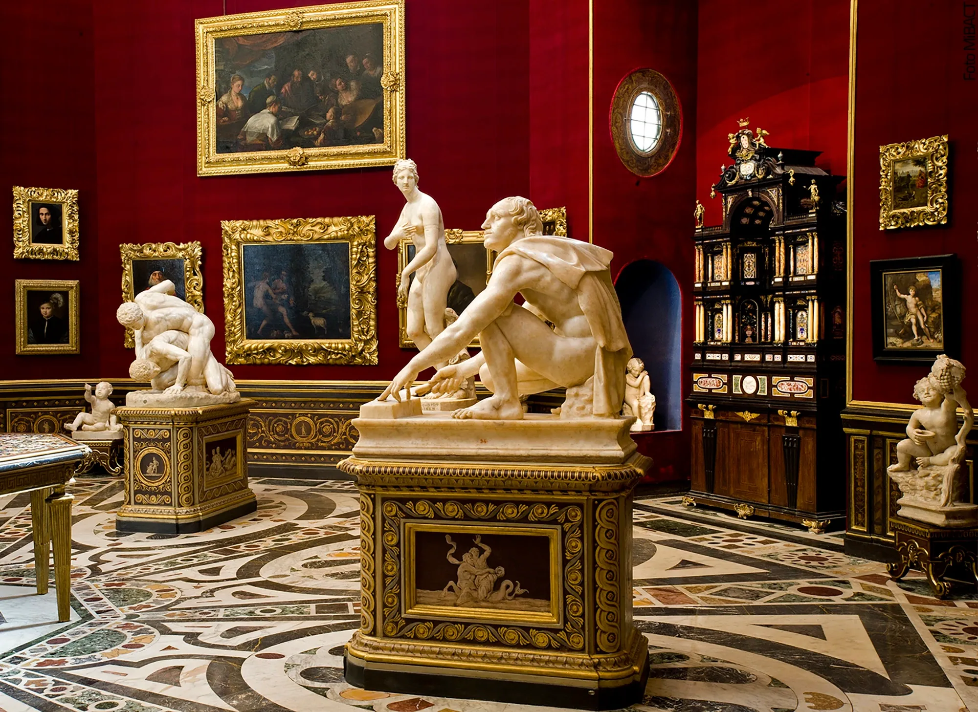 Uffizi Gallery Statues
