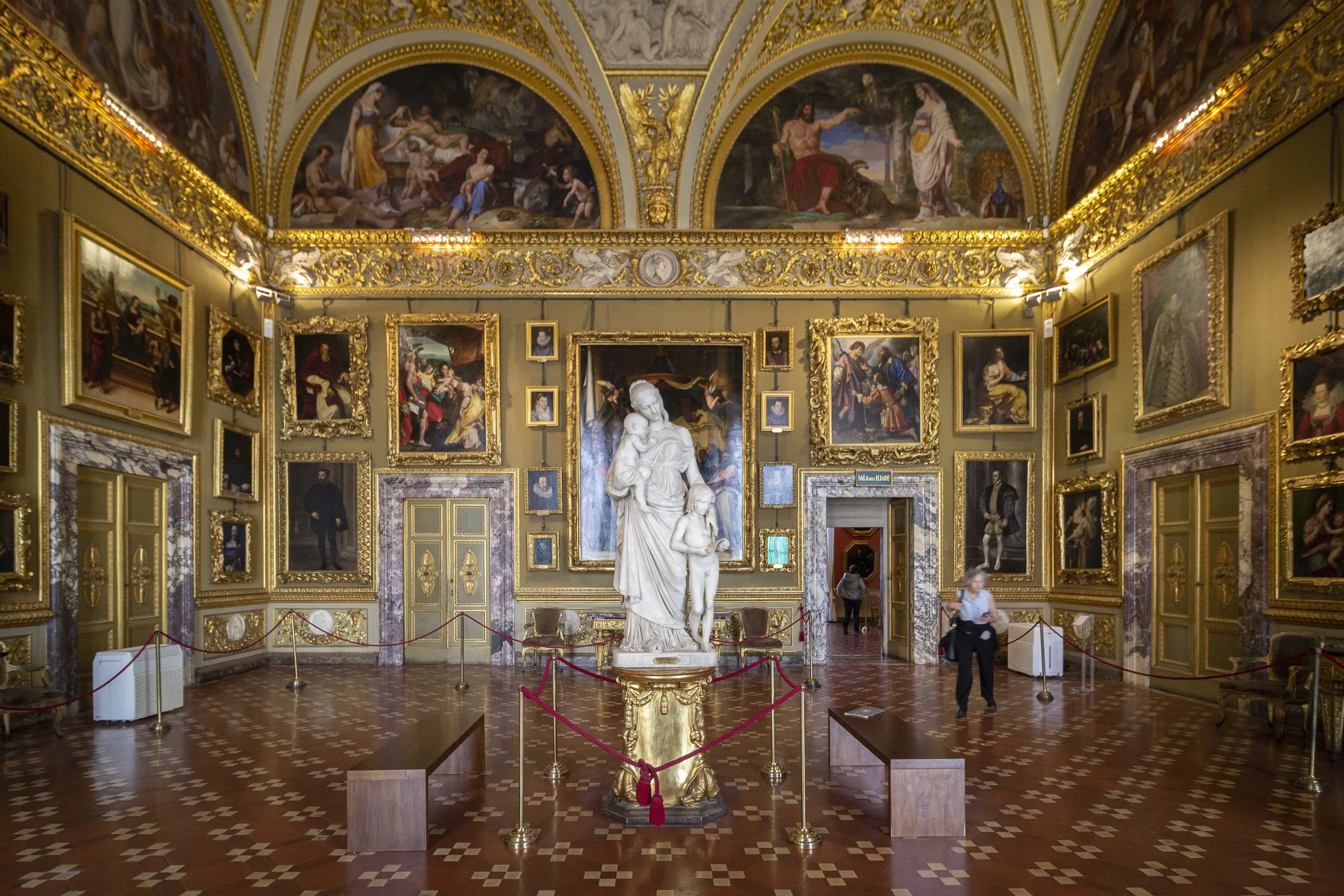 Palatine Gallery interior hall