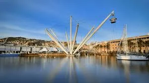 The Bigo panoramic lift rising above the Old Port of Genoa