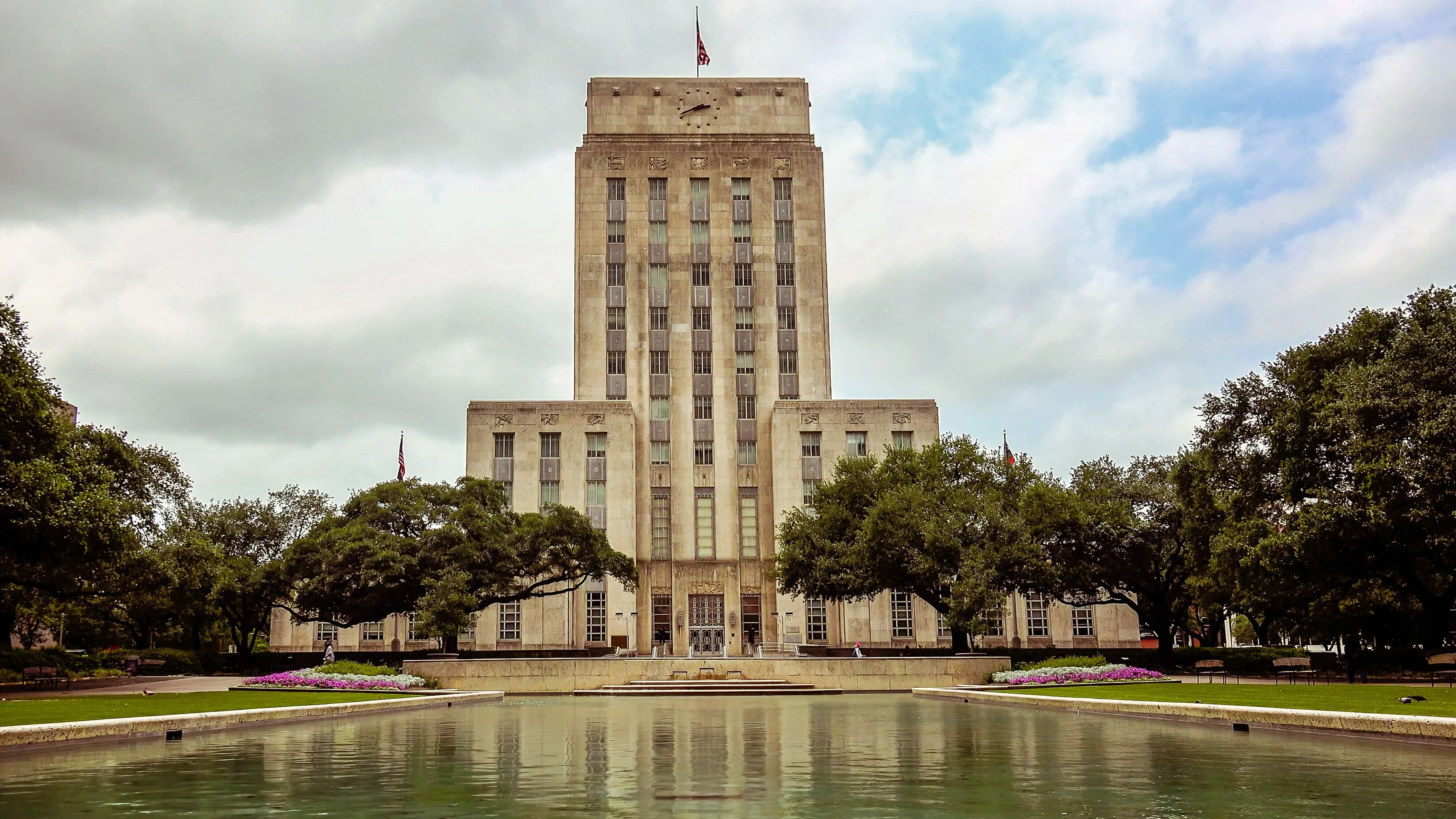 Houston City Hall landmark stop