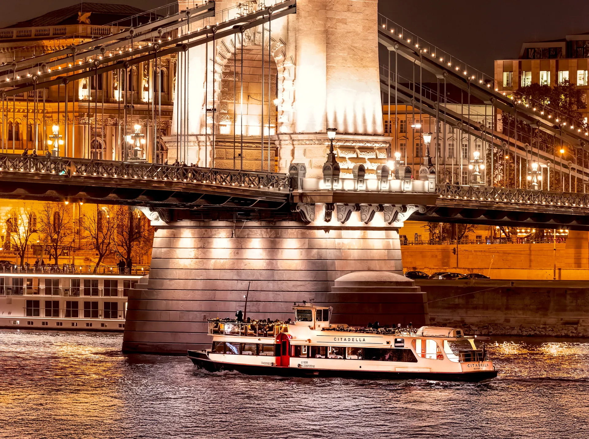 Danube Cruise Accessibility in Budapest: Mobility and Comfort Guide