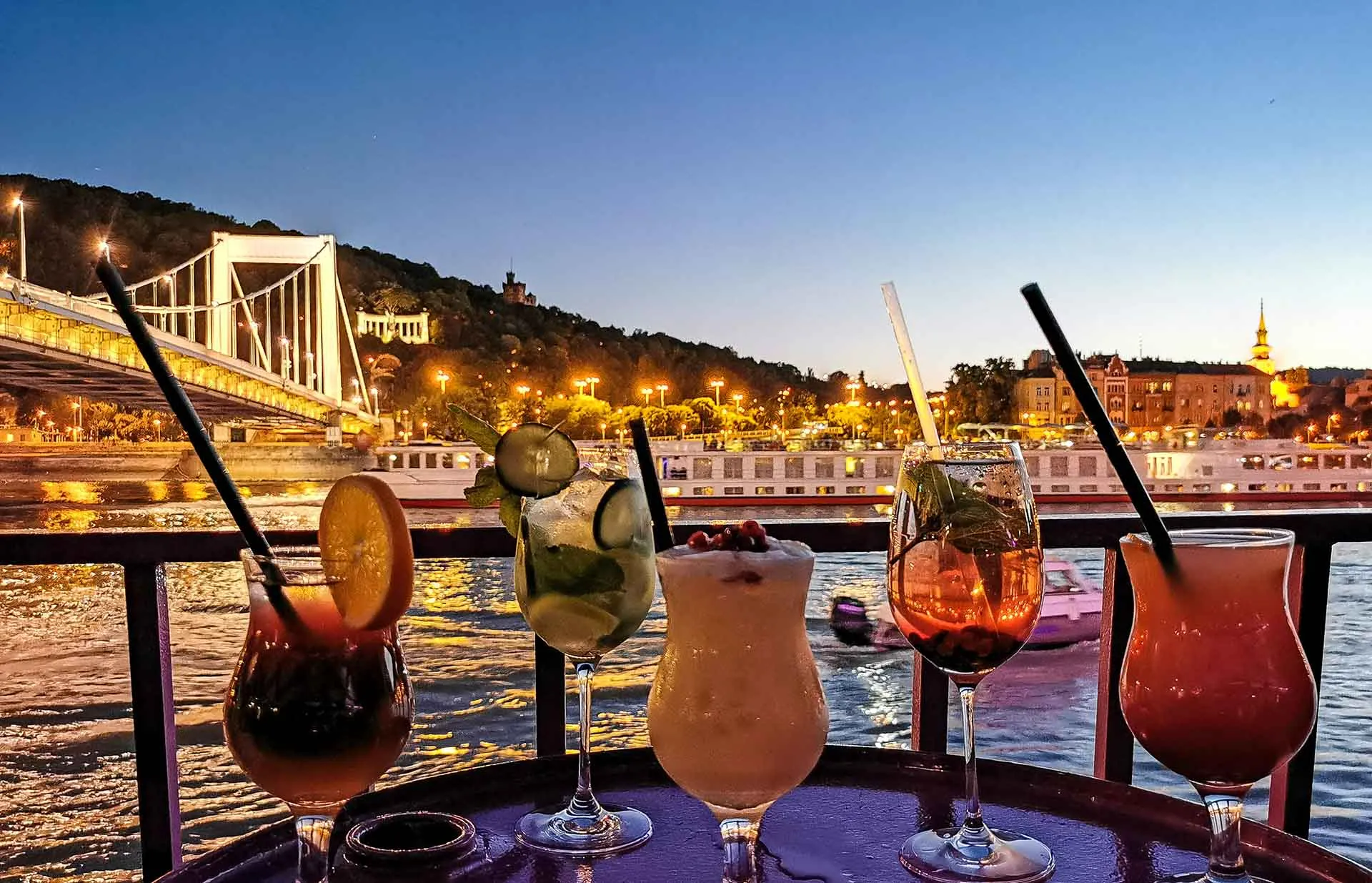 Prosecco, Cocktails, and Skyline Therapy: Budapest Danube Drink Cruises Done Right