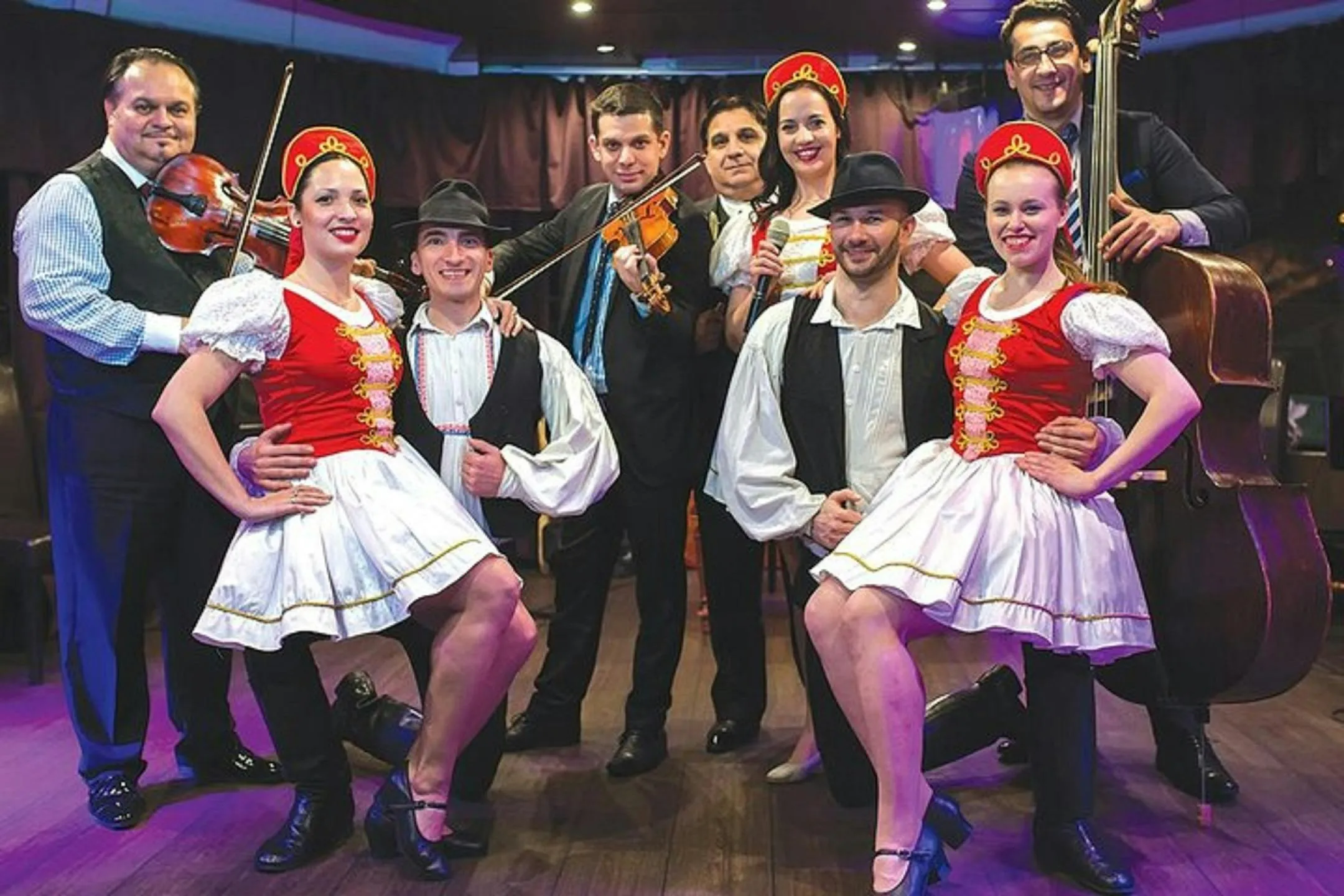 Danube Cruise Food in Budapest: Hungarian Flavors Without Cliches