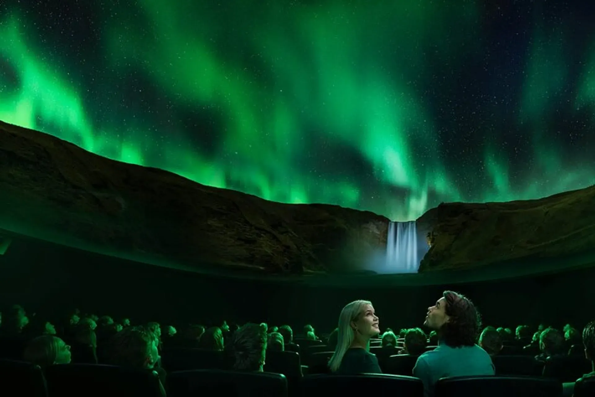 Áróra Northern Lights planetarium show