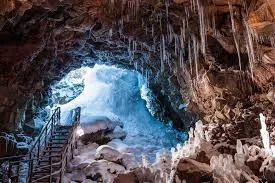 Snow around tunnel opening