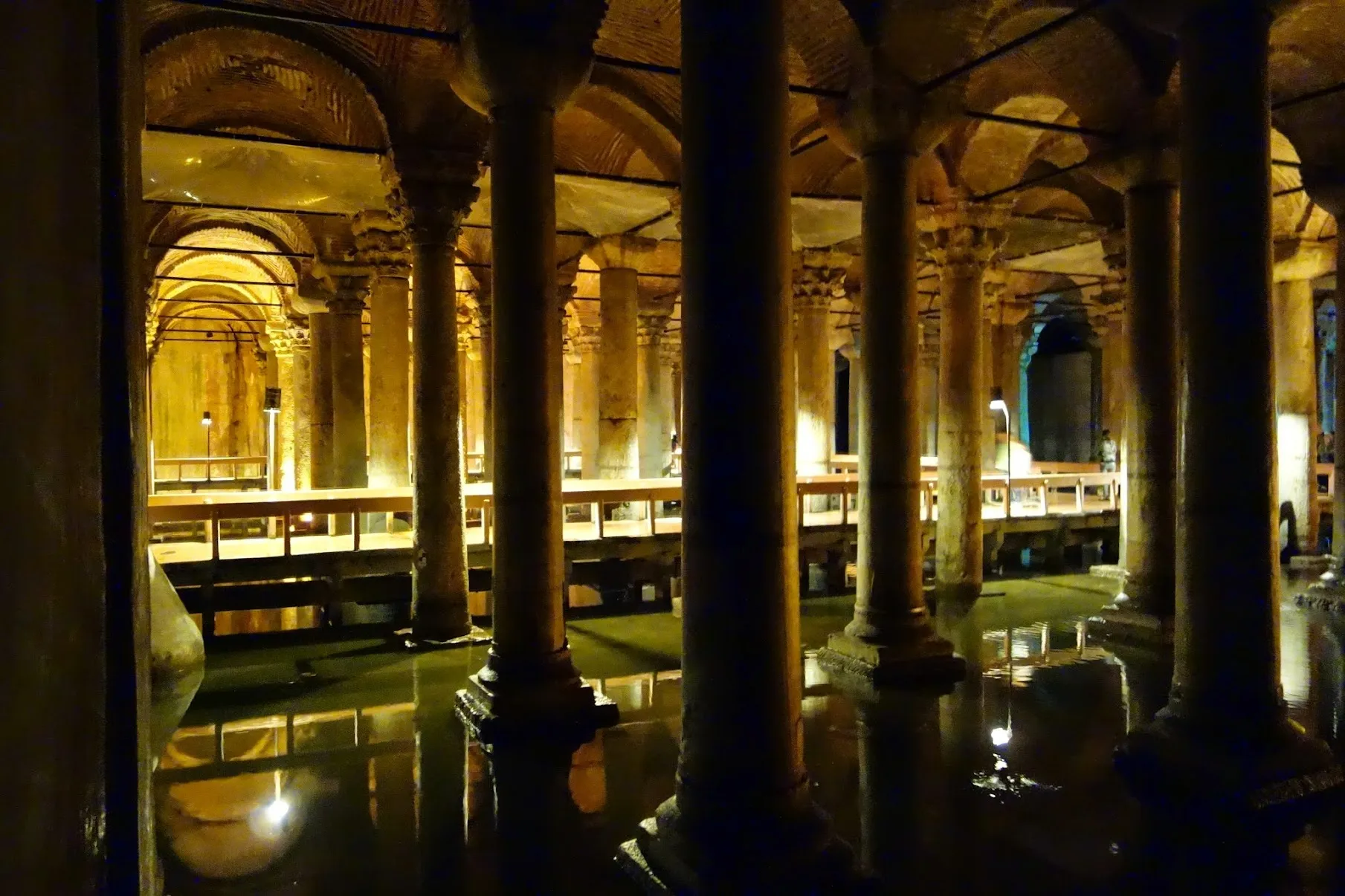 Strategic Lifeline: How the Basilica Cistern Helped Defend Constantinople