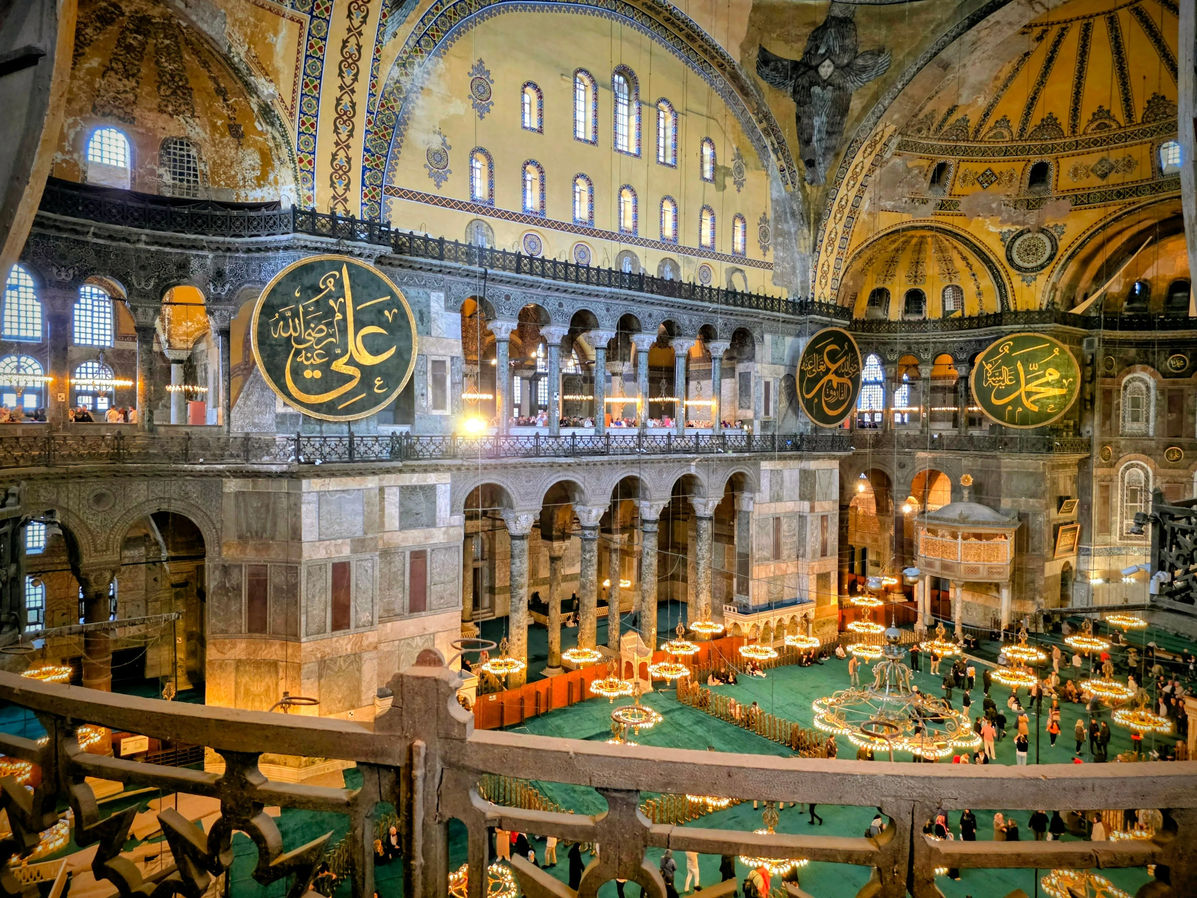 Photo Guide: Angles and Light Inside Hagia Sophia