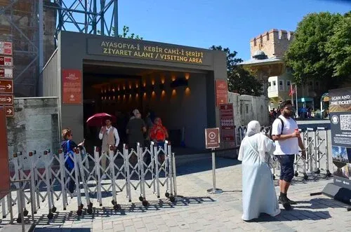 Best Times to Visit Hagia Sophia: Crowd Strategy for 2025