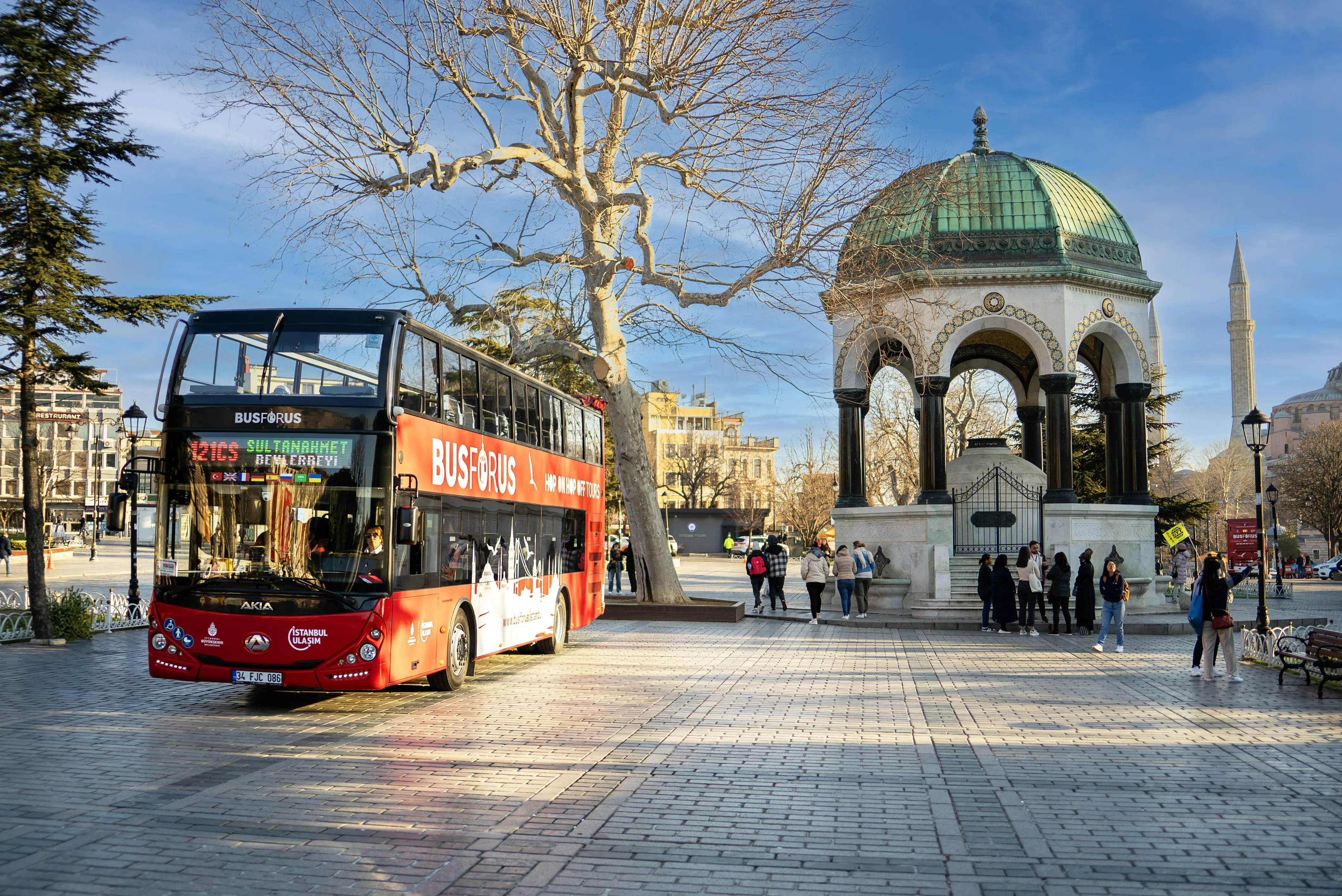 Istanbul hop-on hop-off sightseeing bus