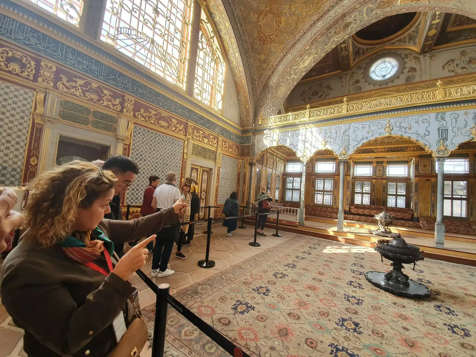 Topkapi Palace: Entry Ticket + Guided Tour