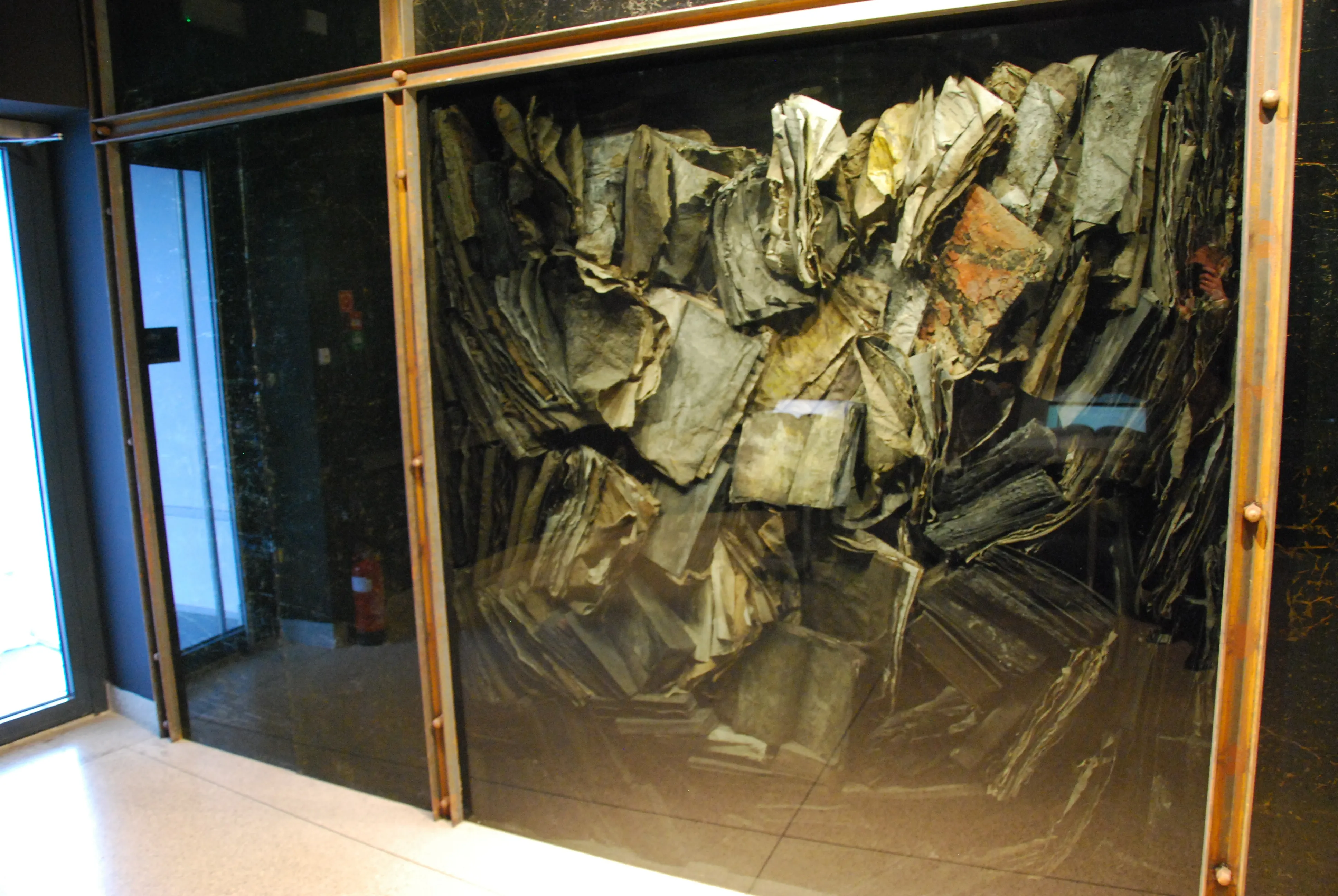 Documents and archives