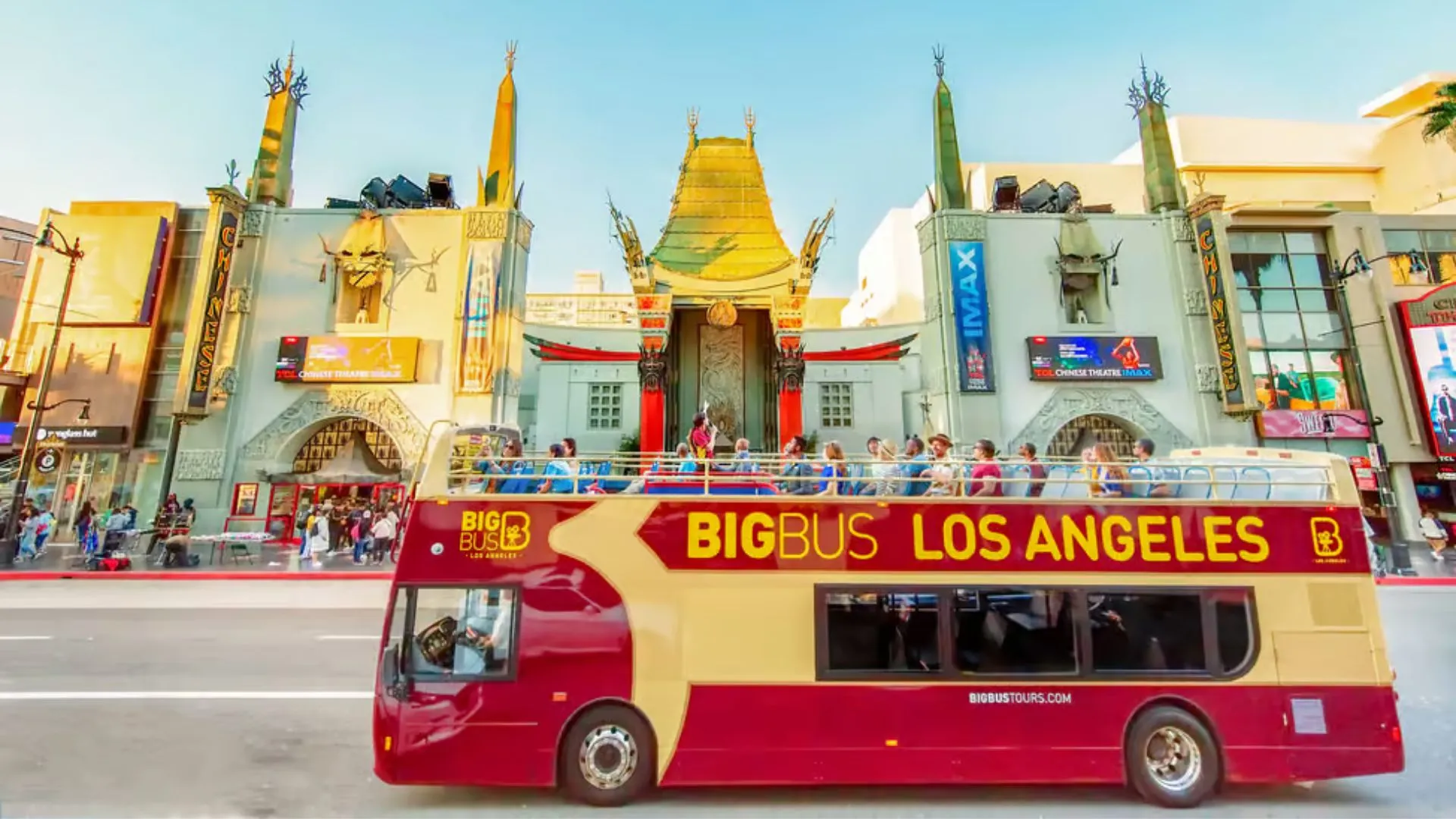 Modern sightseeing bus in Los Angeles