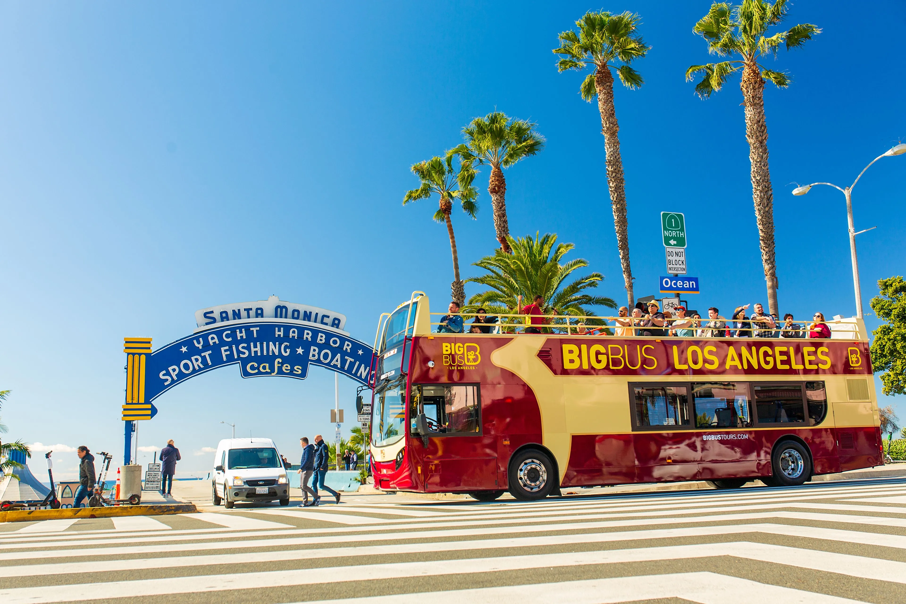 Sightseeing bus near Santa Monica