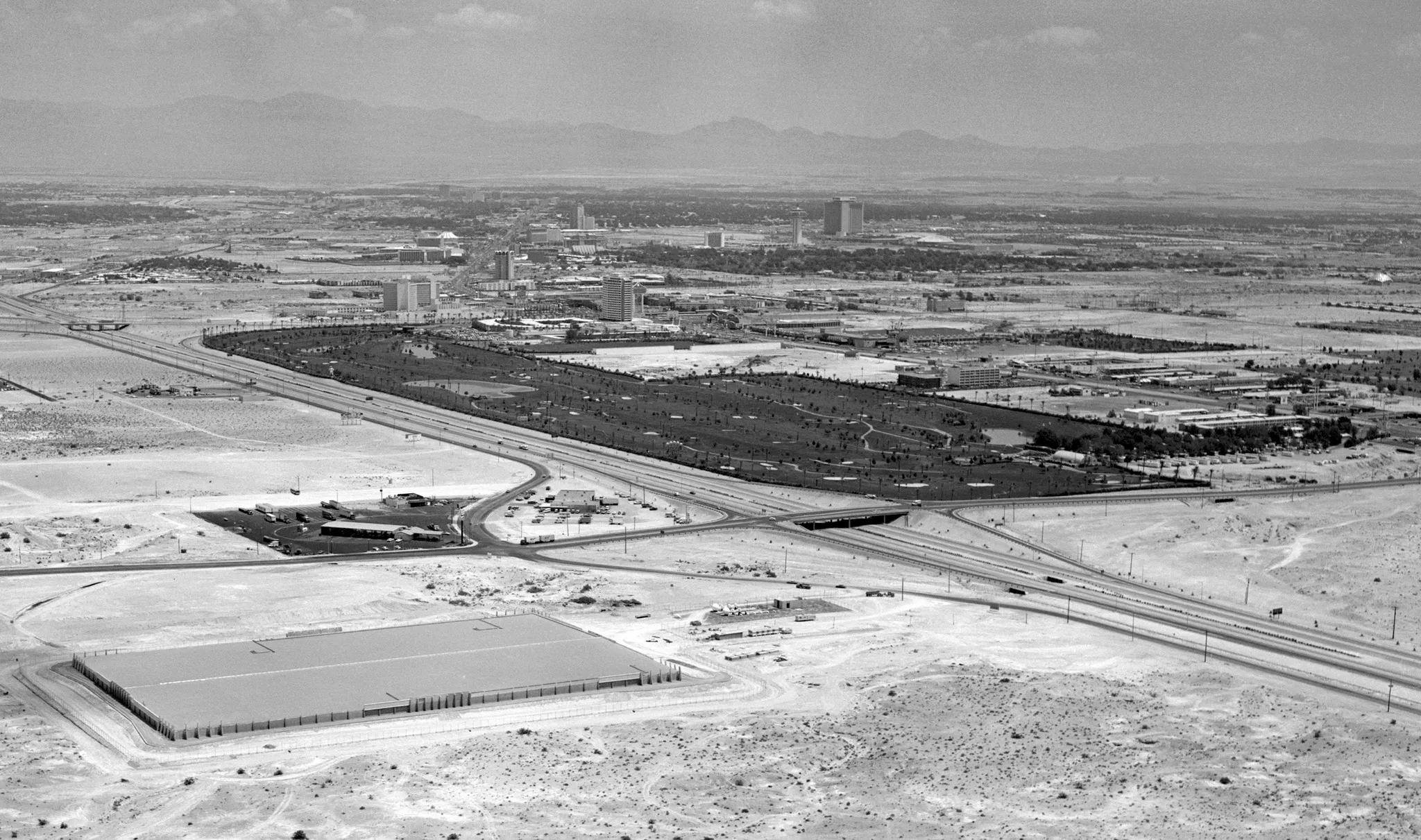Dunes golf course aerial, 1971