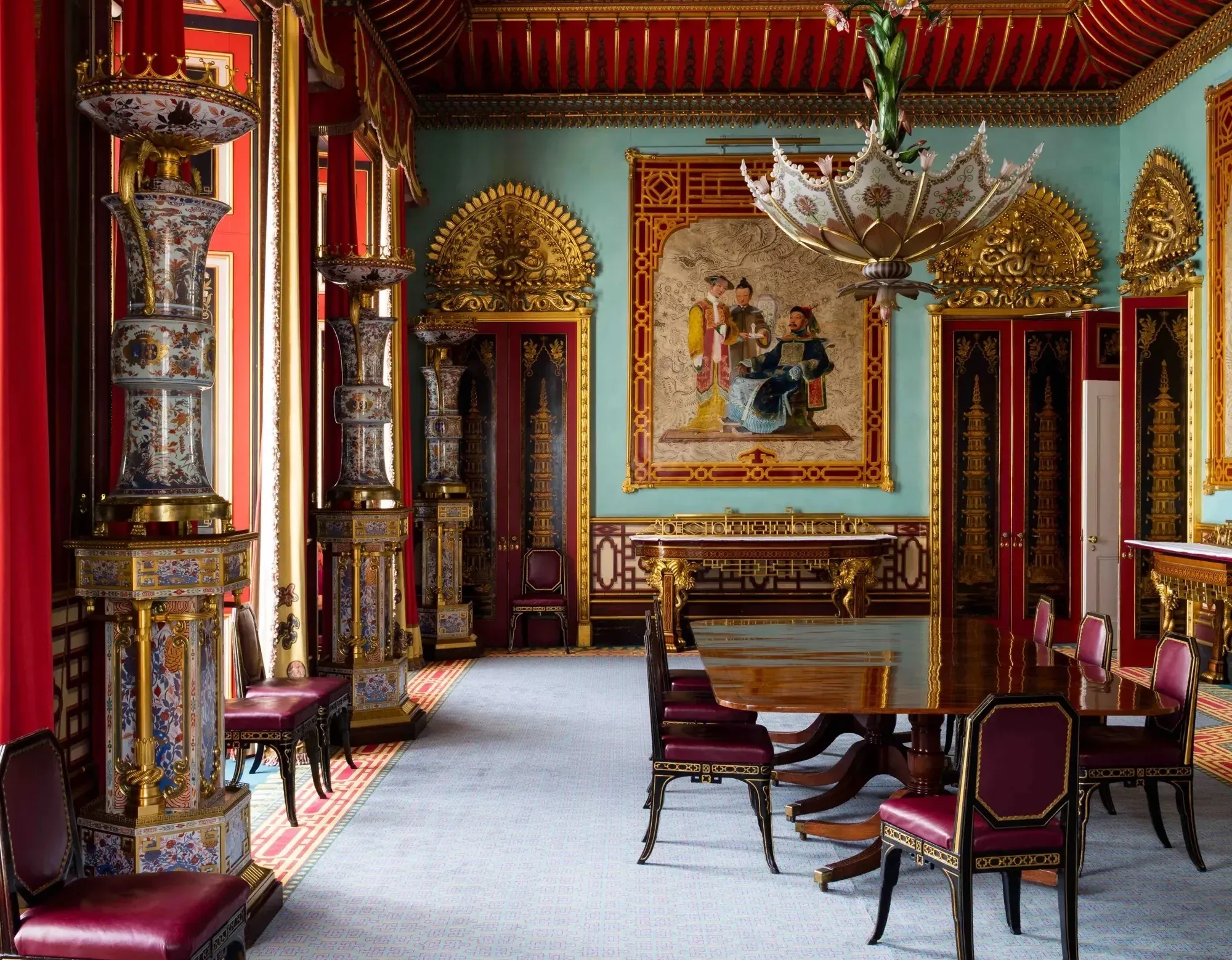 White Drawing Room: The Hidden Door and Royal Ritual