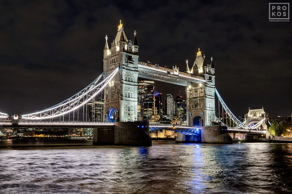 Night lights on Tower Bridge