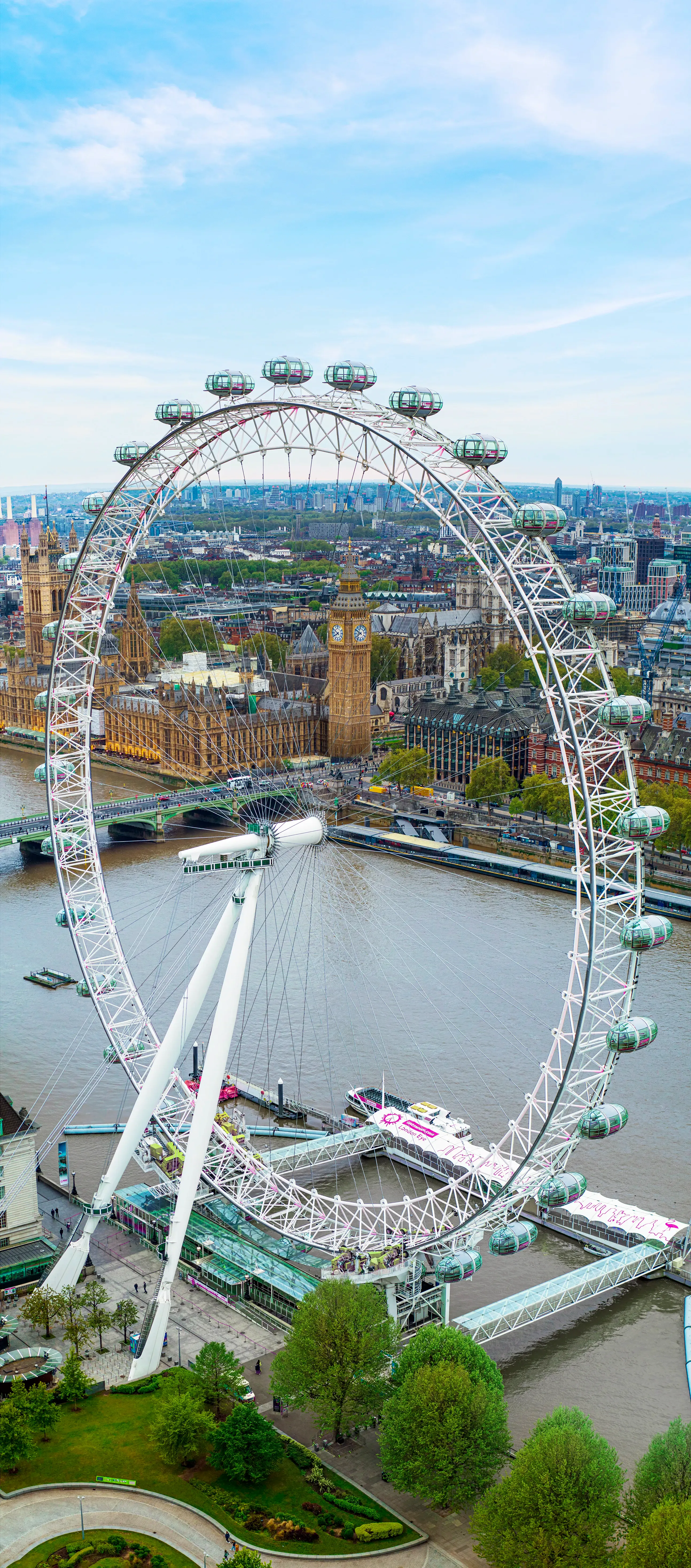 Close-up of the London Eye wheel and capsules with blue sky backdrop