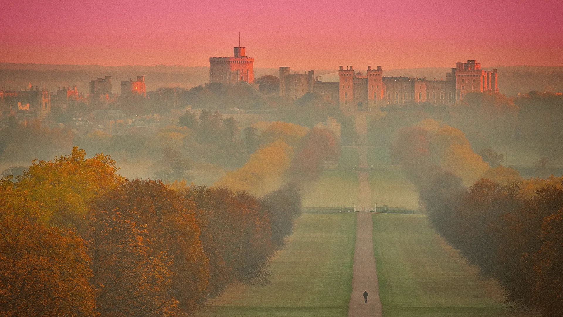 Rainy Day at Windsor Castle: How to Turn Grey Weather into Gold