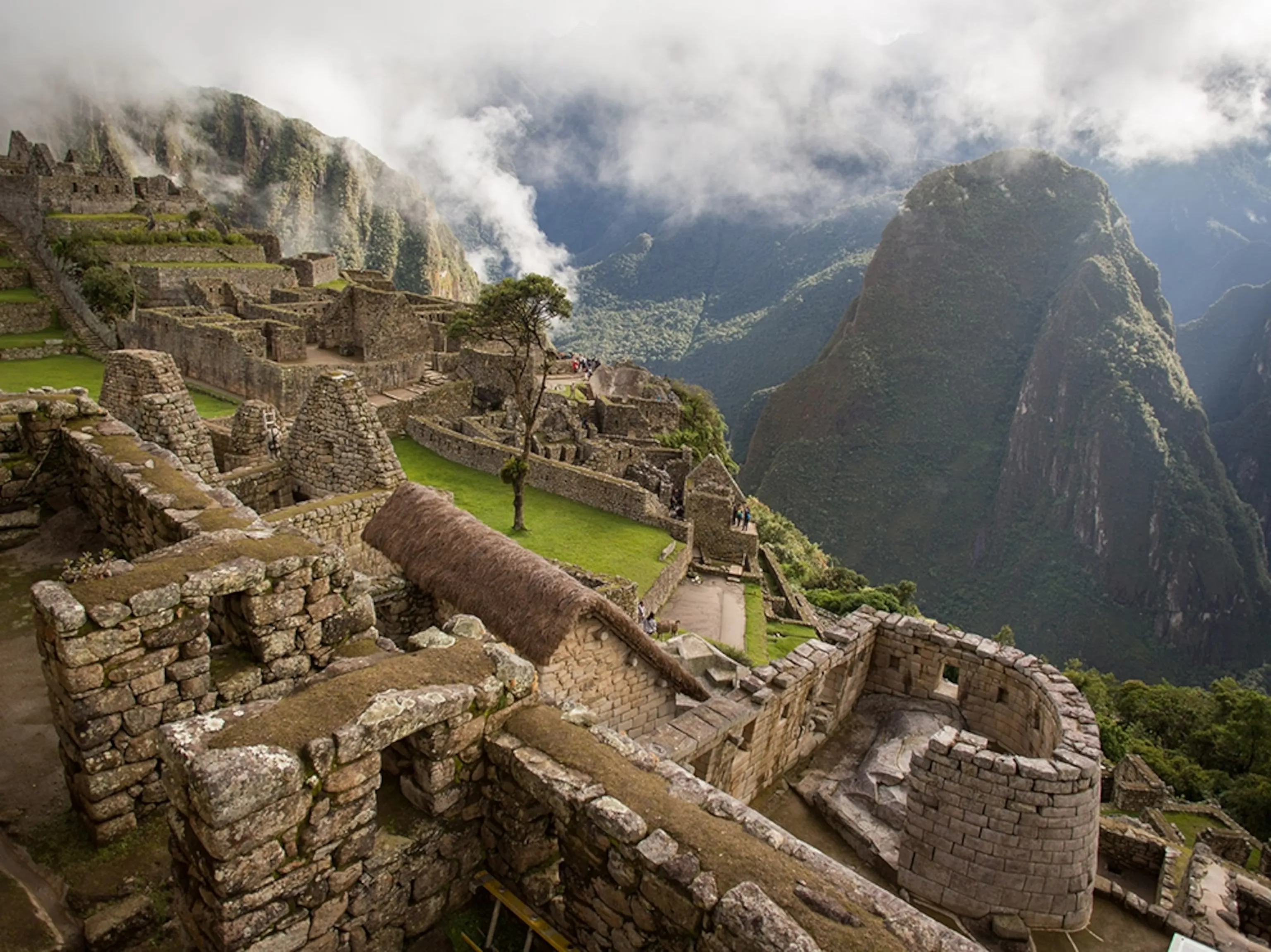 Inca masonry walls at Machu Picchu