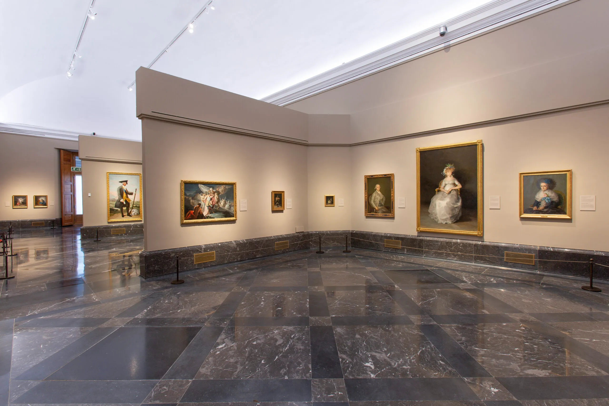 Prado gallery rooms dedicated to Goya