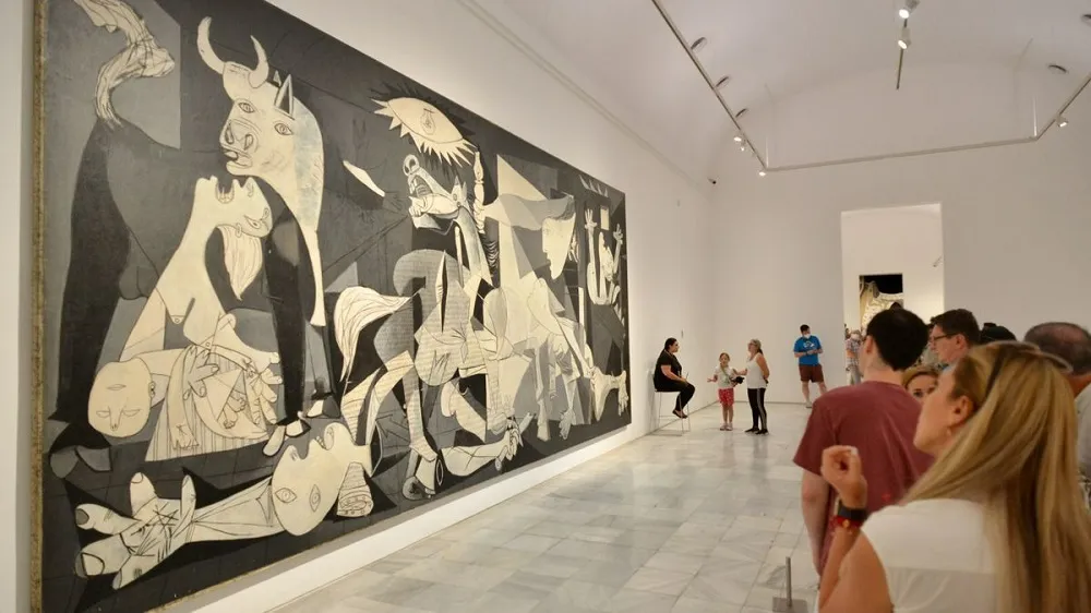 Picasso Guernica at Reina Sofia