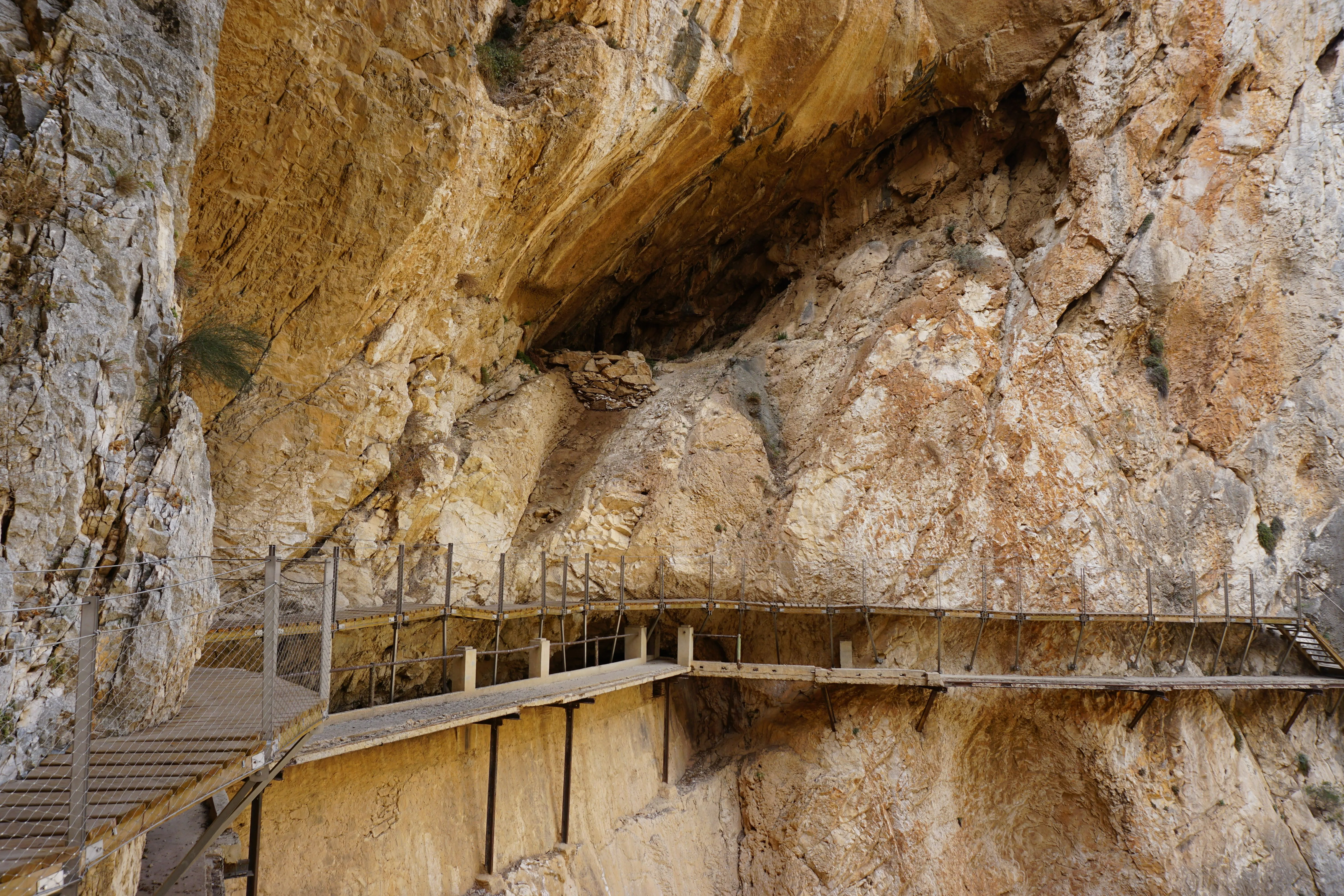 Scenic wooden footbridge along Caminito del Rey